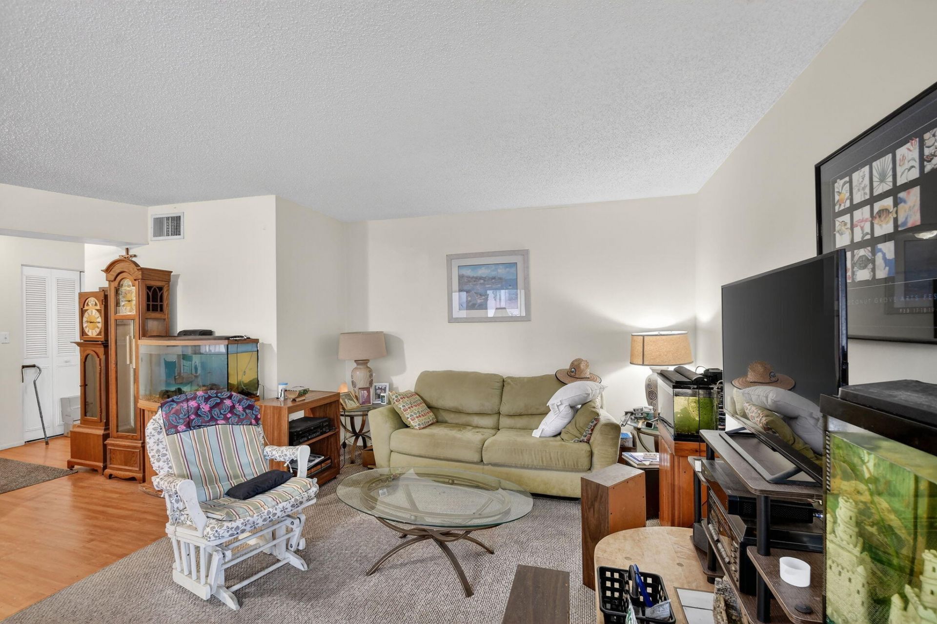 4 N Greenway Vlg Village N, Unit 206, Royal Palm Beach, FL 33411 Photo