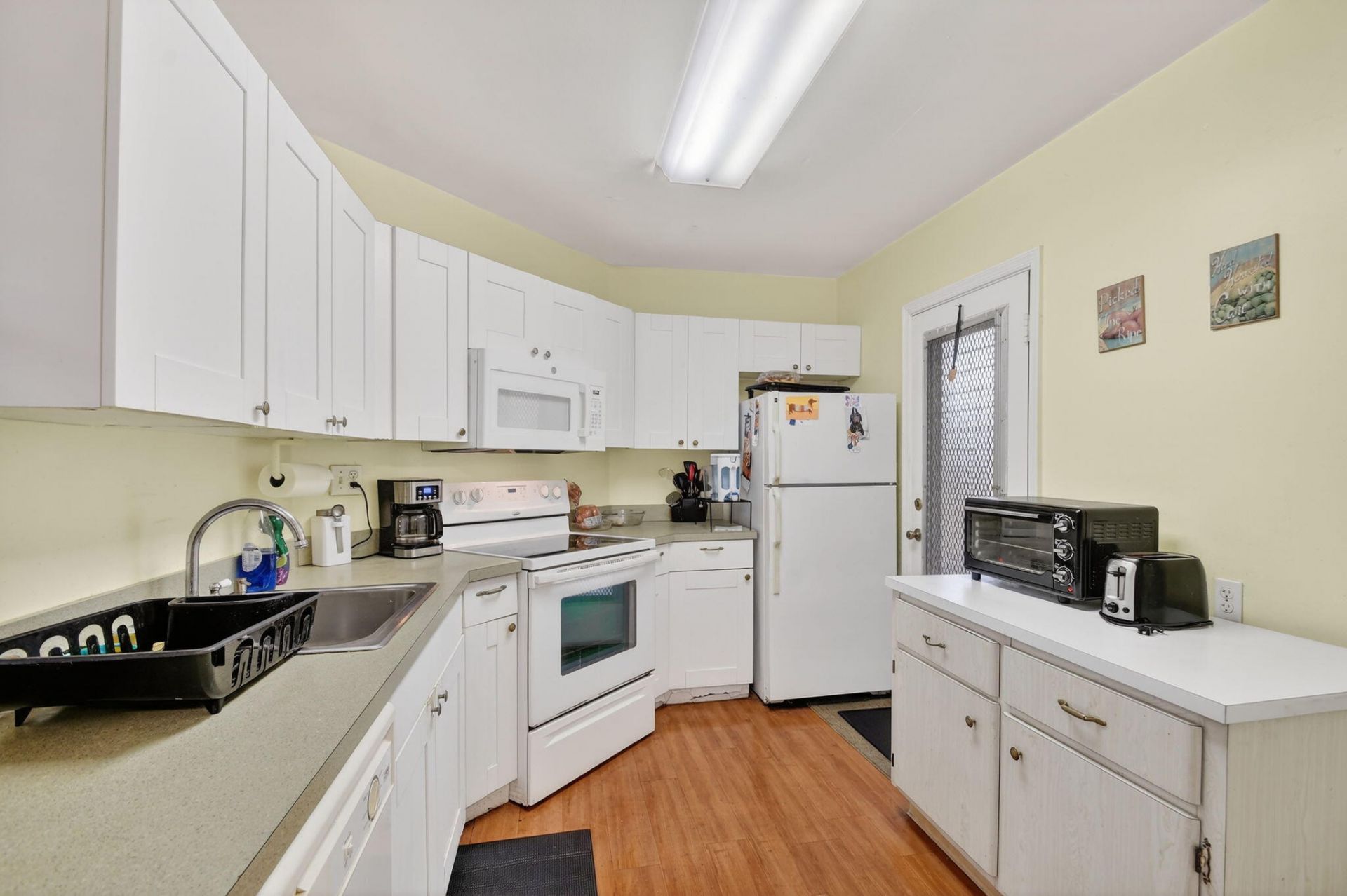 4 N Greenway Vlg Village N, Unit 206, Royal Palm Beach, FL 33411 Photo