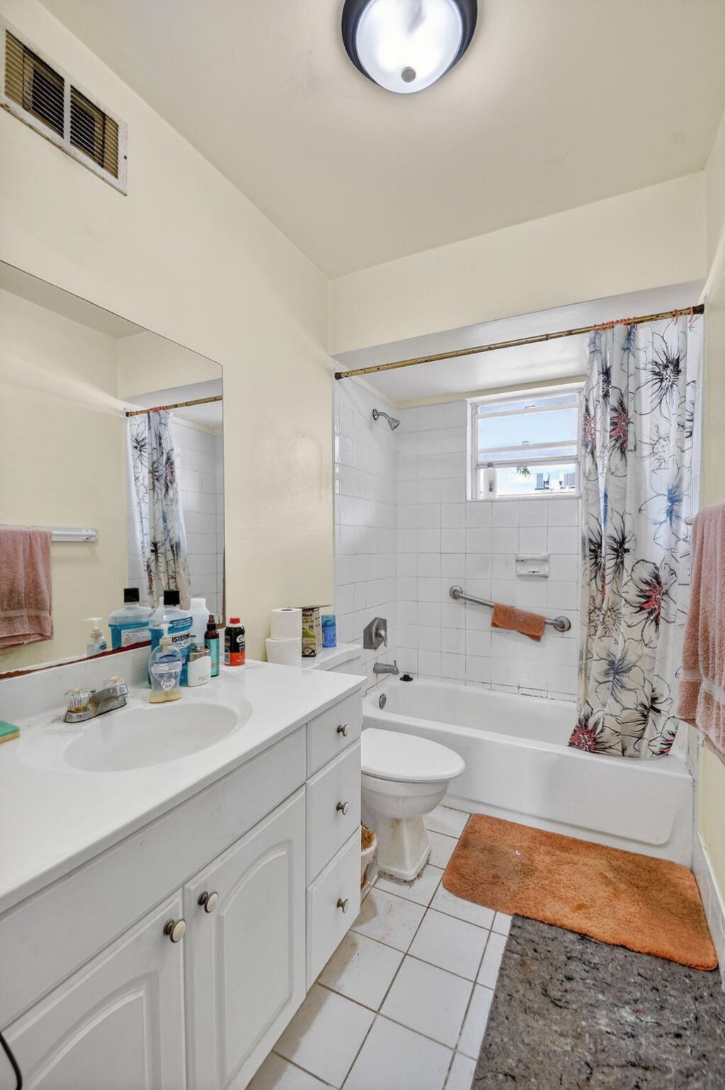 4 N Greenway Vlg Village N, Unit 206, Royal Palm Beach, FL 33411 Photo