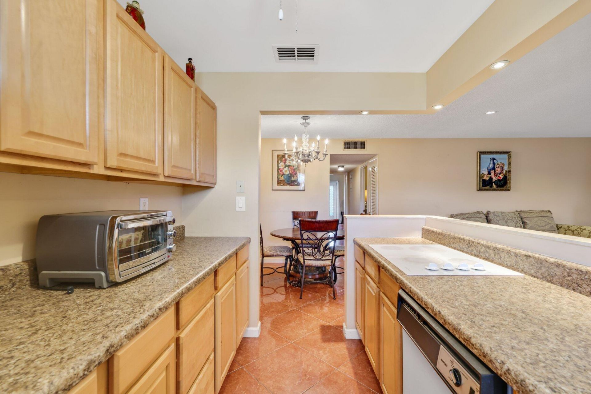 195 E High Point Ter E, Unit D, Delray Beach, FL 33445 Photo