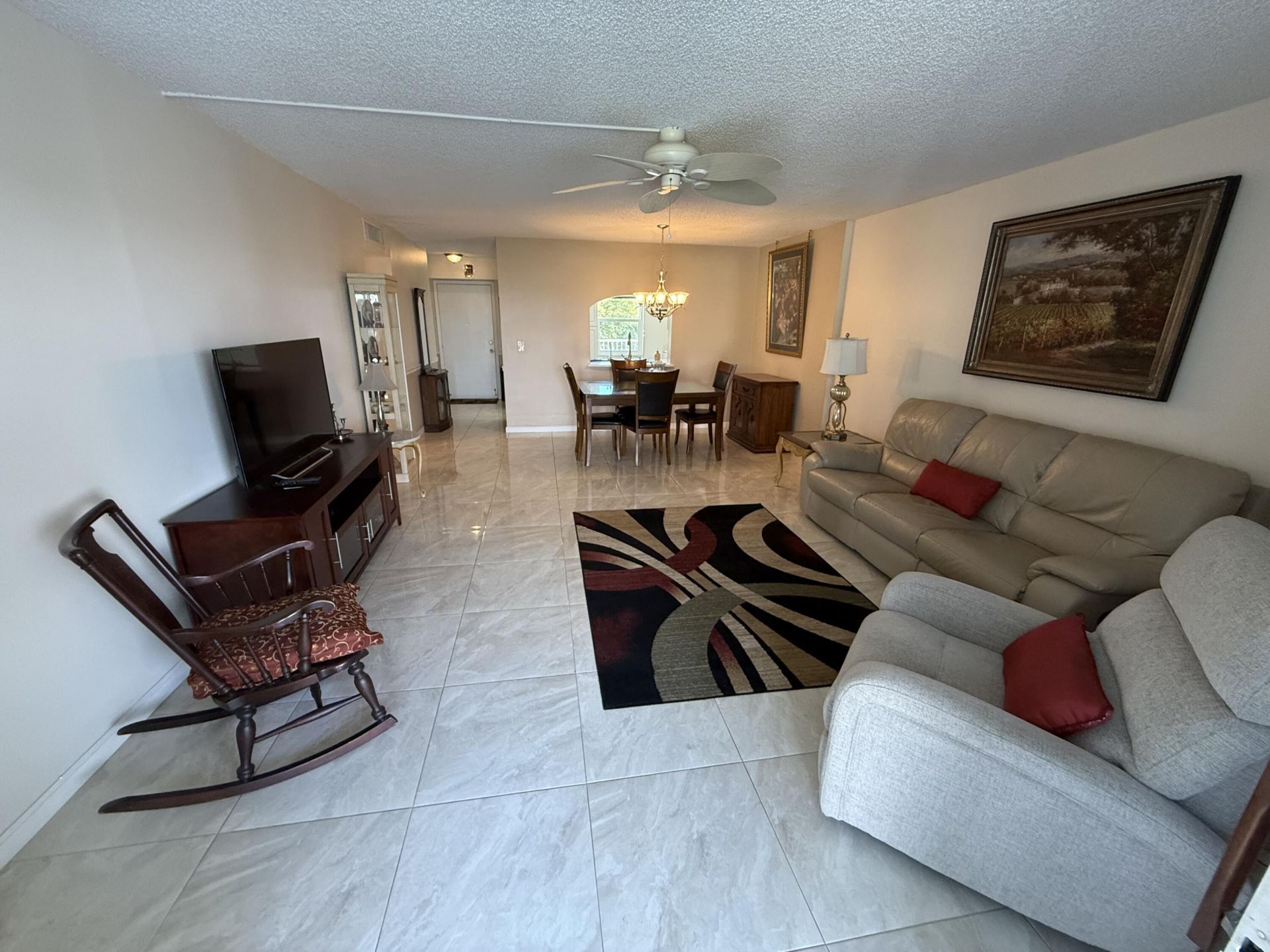 1024 SE 5th Avenue, Unit 308, Dania Beach, FL 33004 Photo