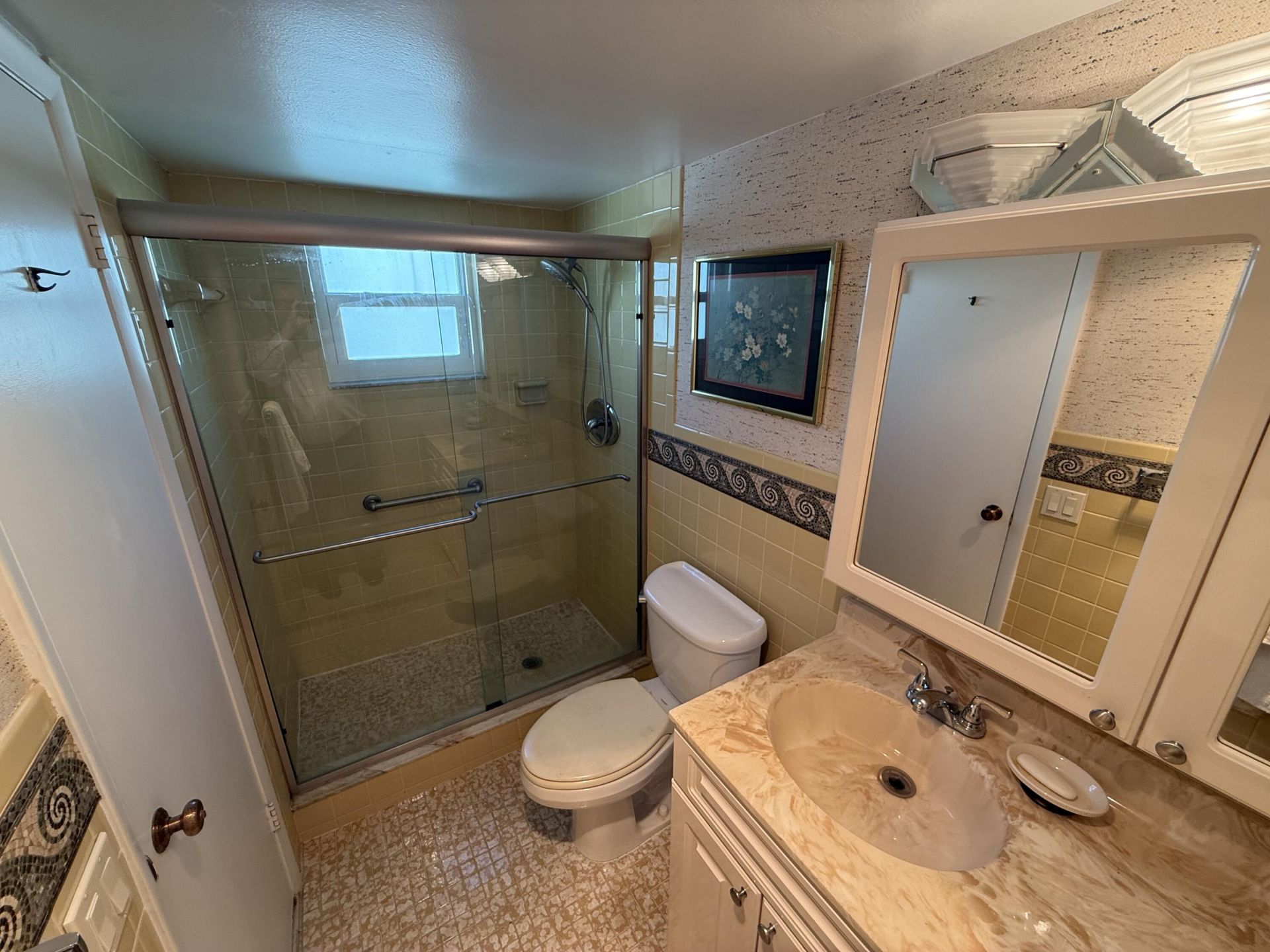 1024 SE 5th Avenue, Unit 308, Dania Beach, FL 33004 Photo