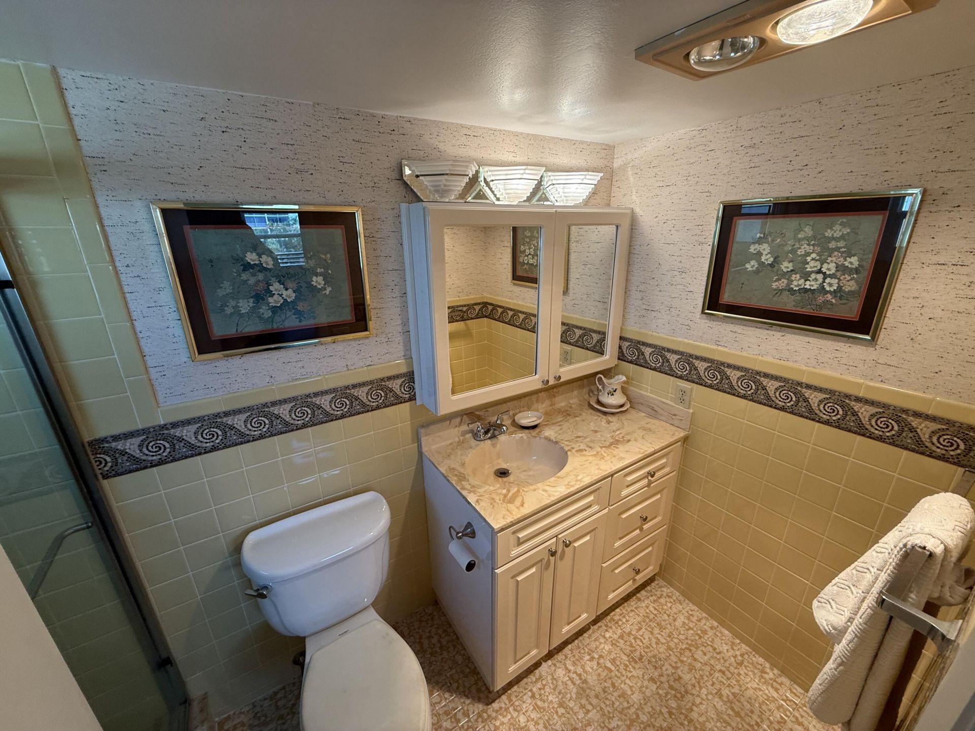 1024 SE 5th Avenue, Unit 308, Dania Beach, FL 33004 Photo
