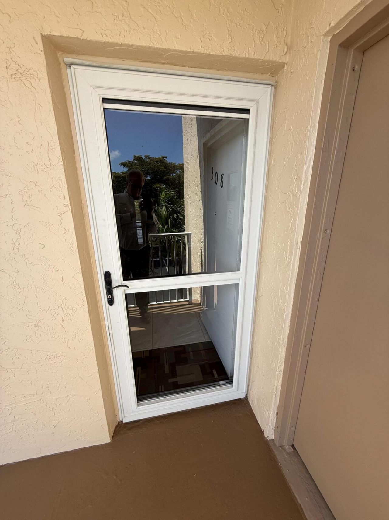 1024 SE 5th Avenue, Unit 308, Dania Beach, FL 33004 Photo