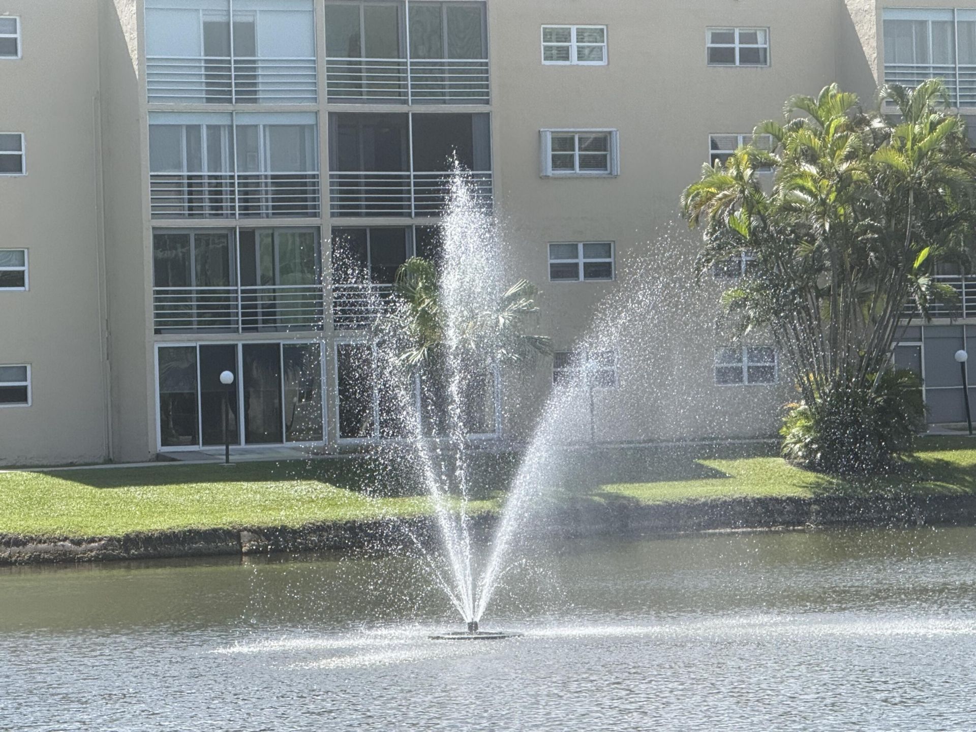 1024 SE 5th Avenue, Unit 308, Dania Beach, FL 33004 Photo