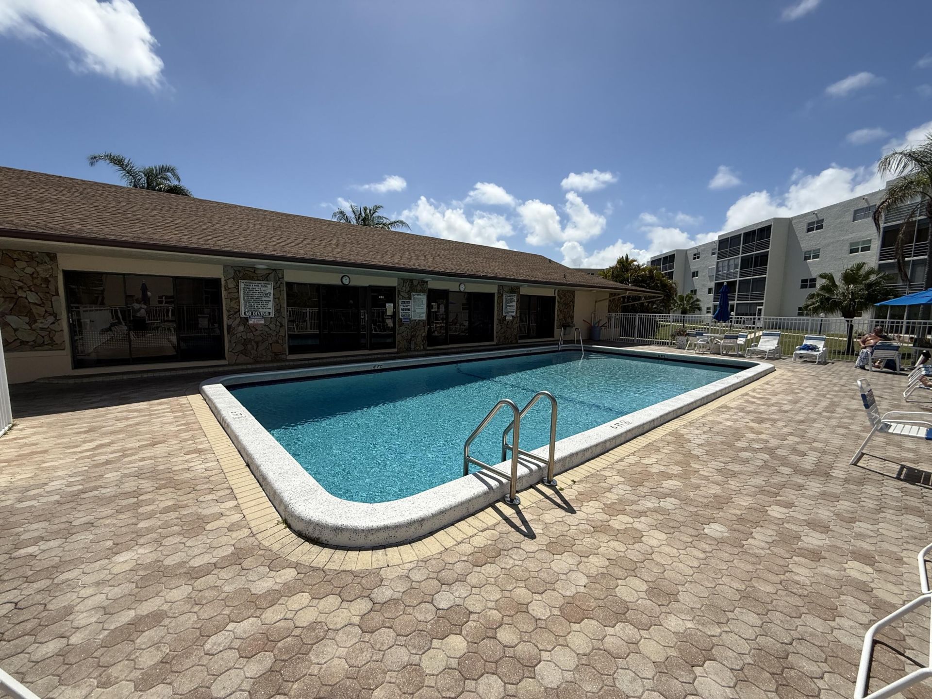 1024 SE 5th Avenue, Unit 308, Dania Beach, FL 33004 Photo