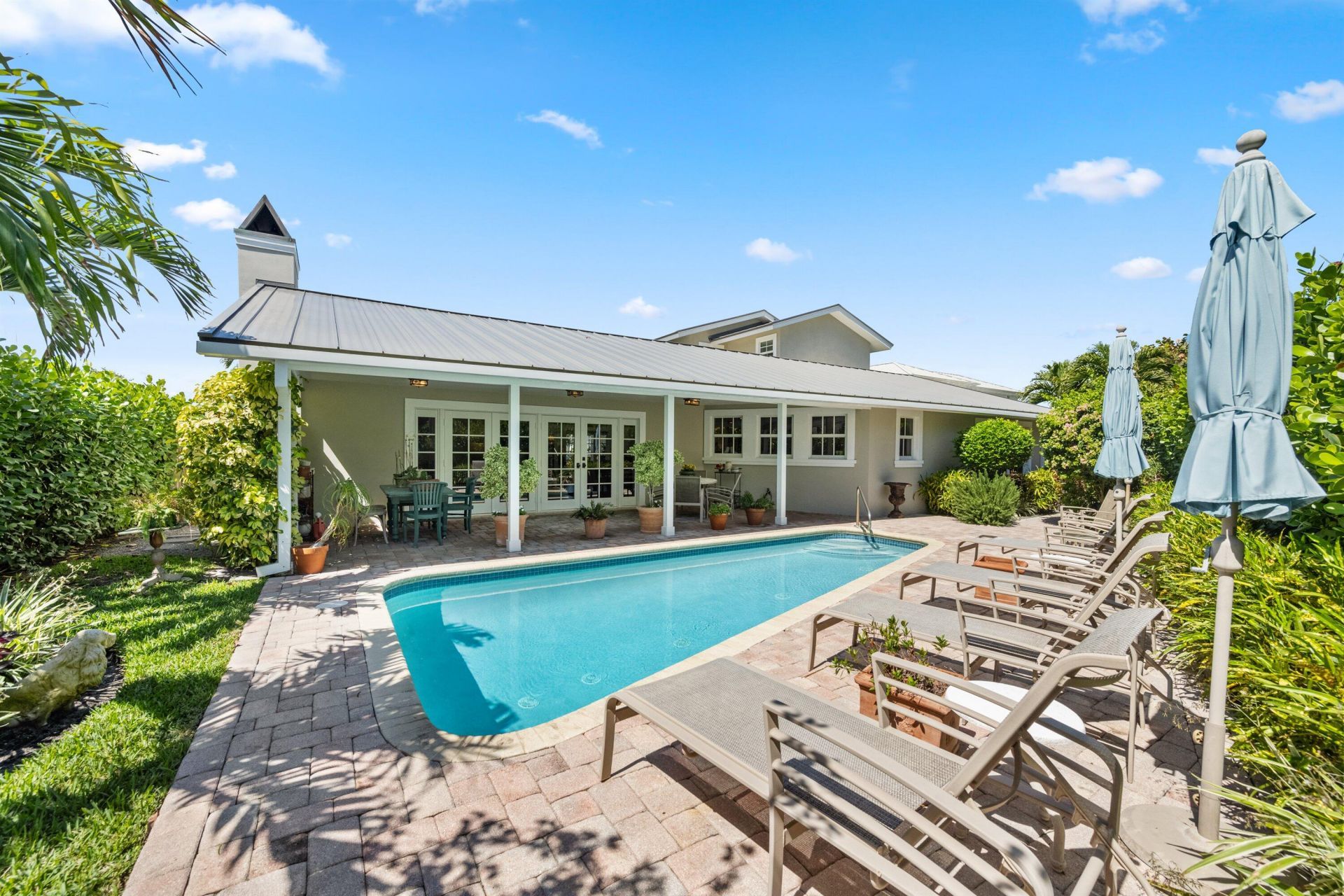 60 Colony Road, Jupiter Inlet Colony, FL 33469 Photo