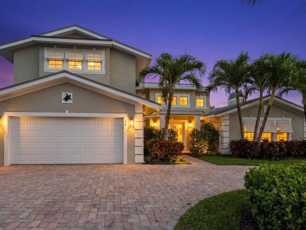 60 Colony Road, Jupiter Inlet Colony, FL 33469