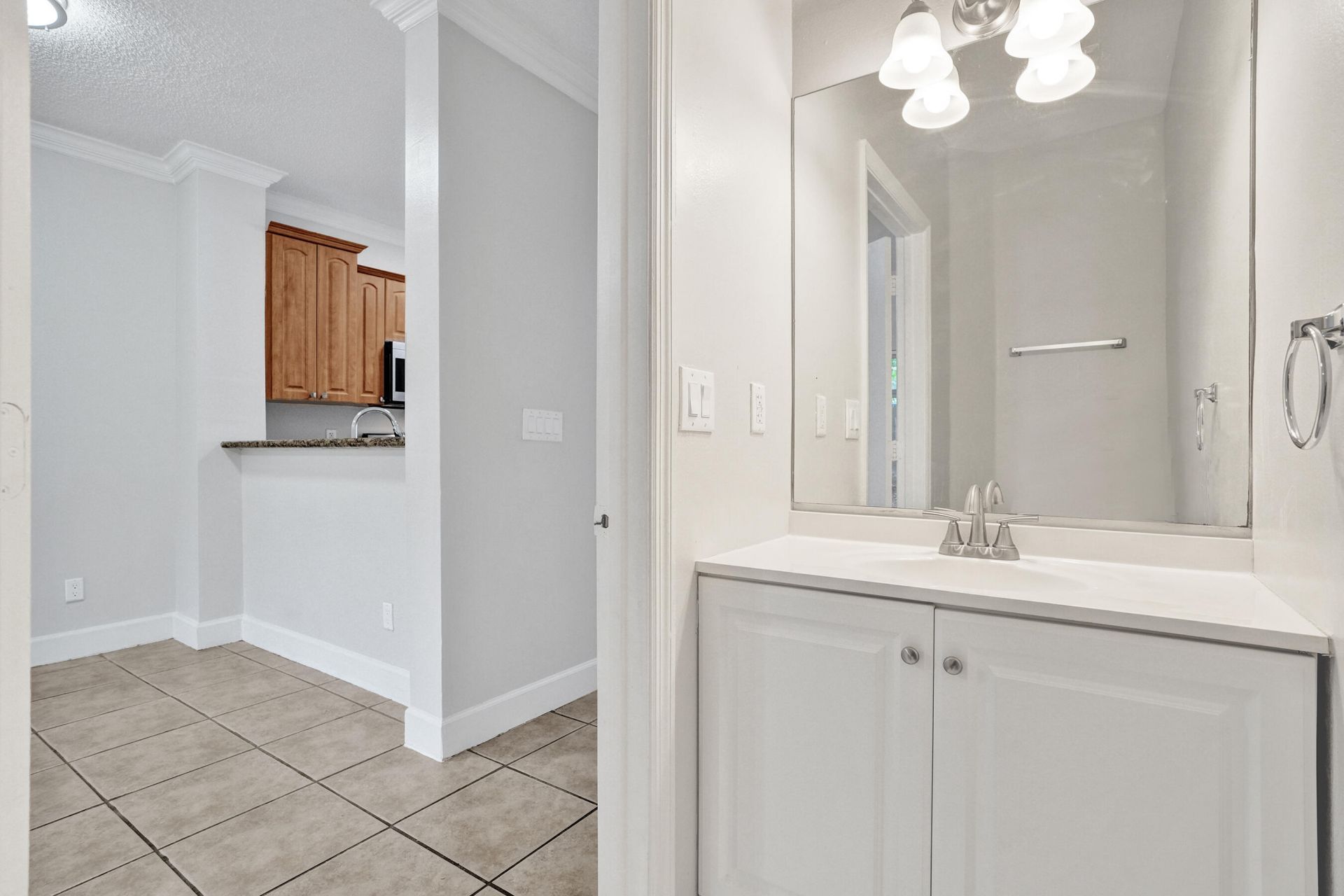 752 SW 122nd Terrace, Pembroke Pines, FL 33025 Photo