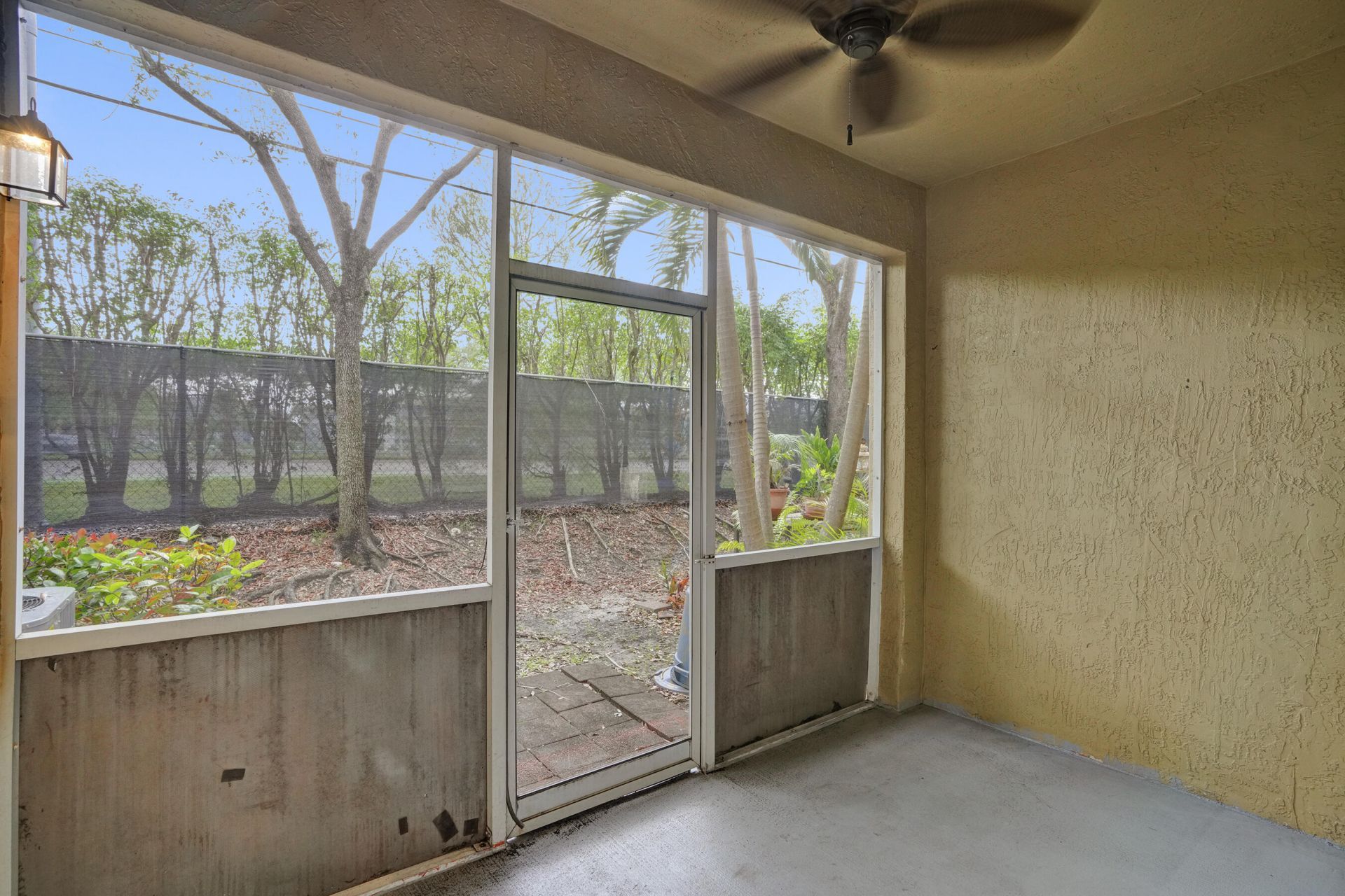 752 SW 122nd Terrace, Pembroke Pines, FL 33025 Photo