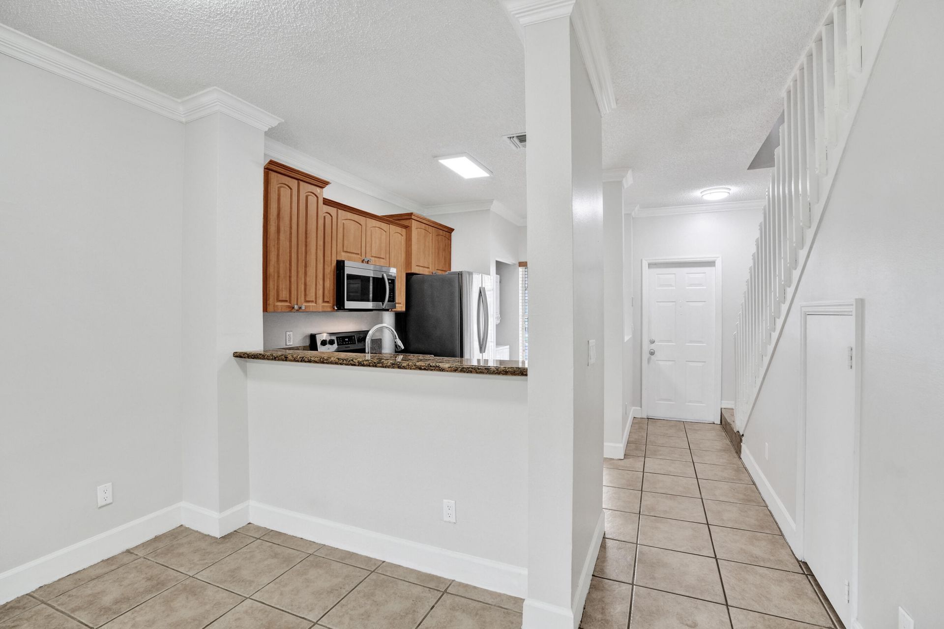 752 SW 122nd Terrace, Pembroke Pines, FL 33025 Photo