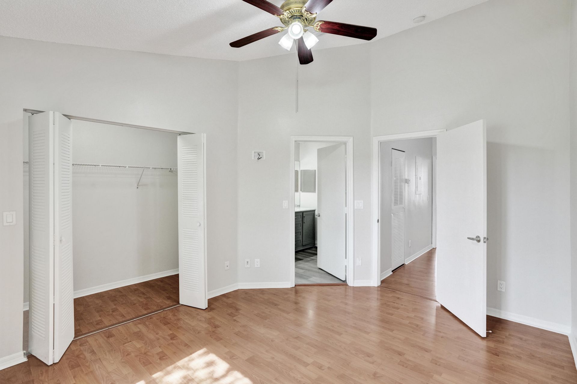 752 SW 122nd Terrace, Pembroke Pines, FL 33025 Photo