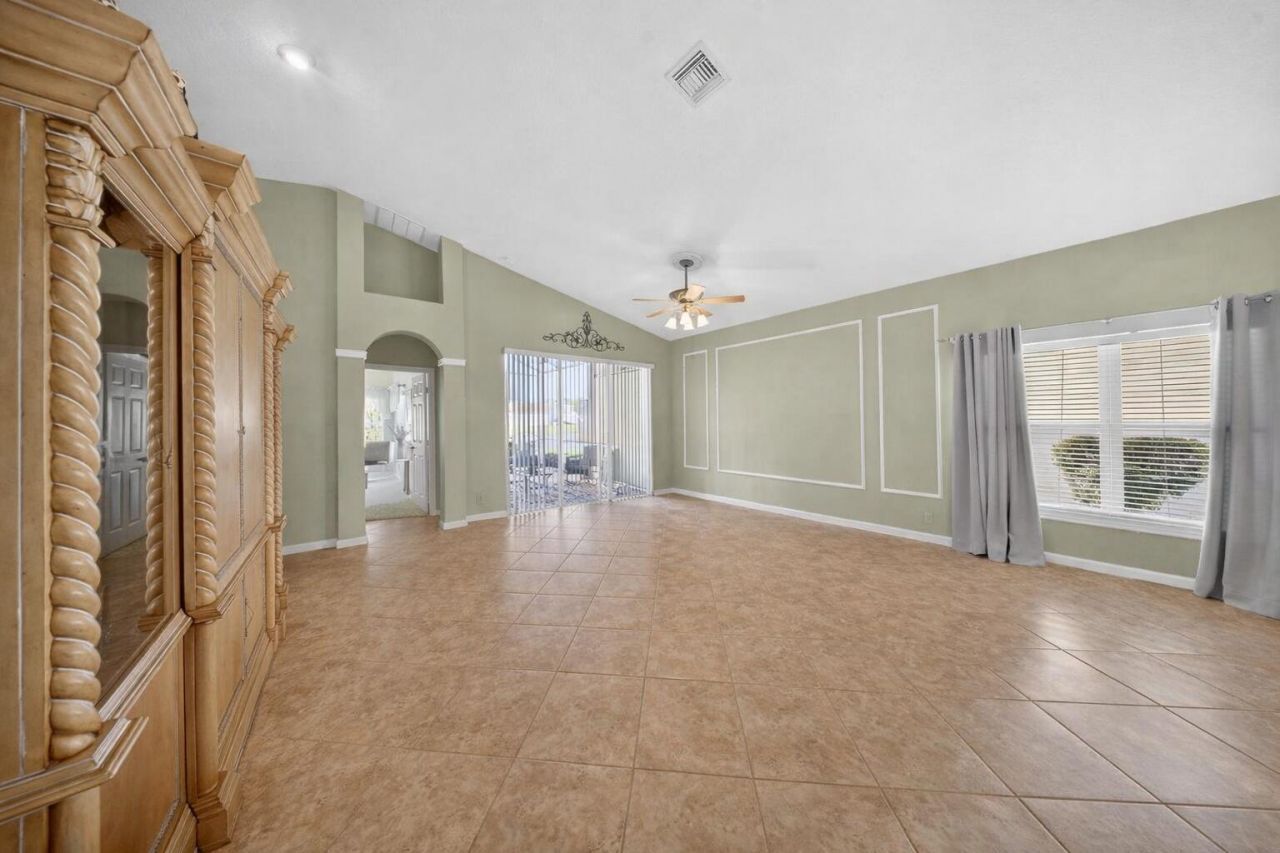 320 NW Treeline Trace, Port Saint Lucie, FL 34986 Photo