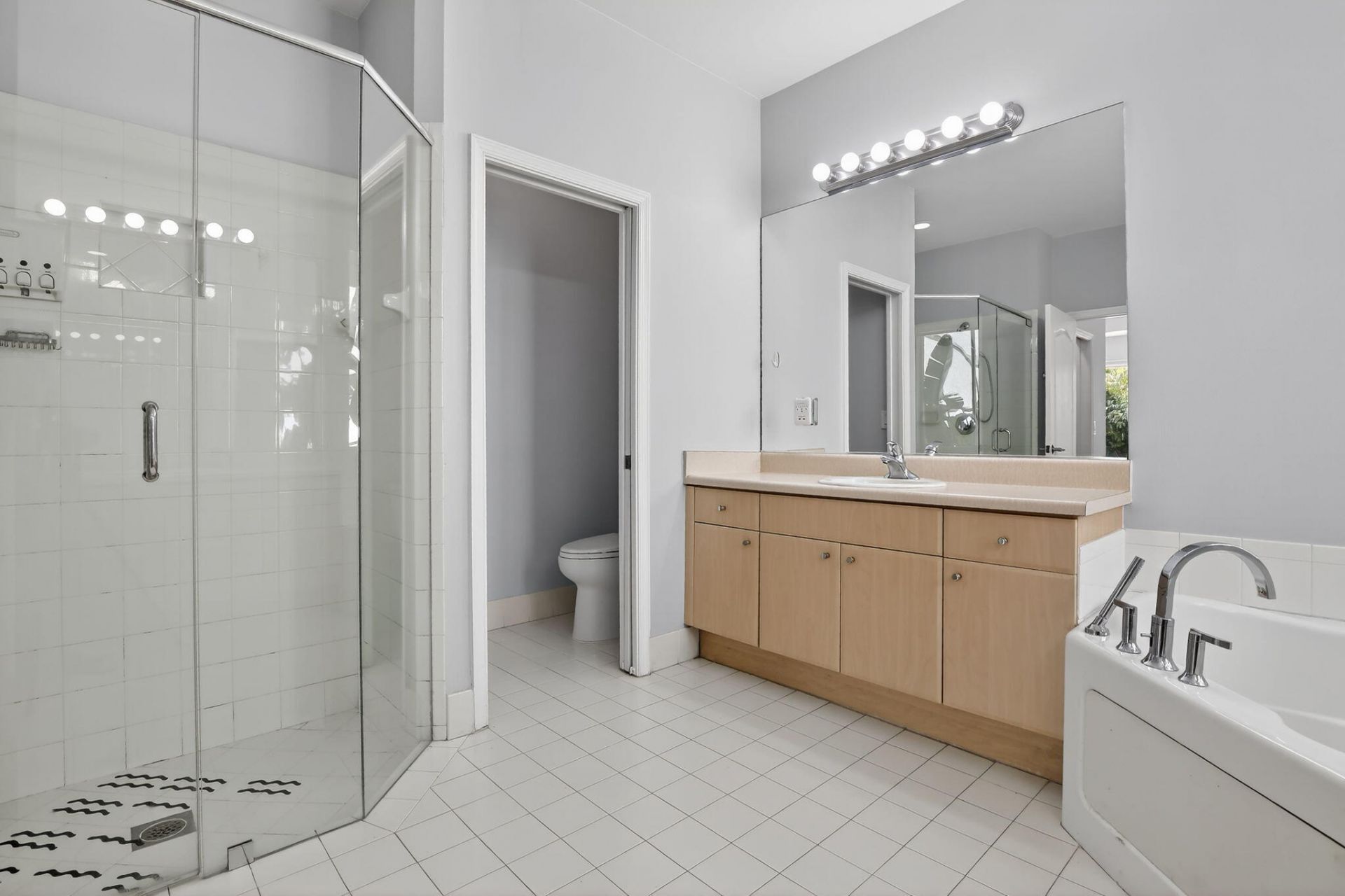 6244 SW 192nd Avenue, Fort Lauderdale, FL 33332 Photo