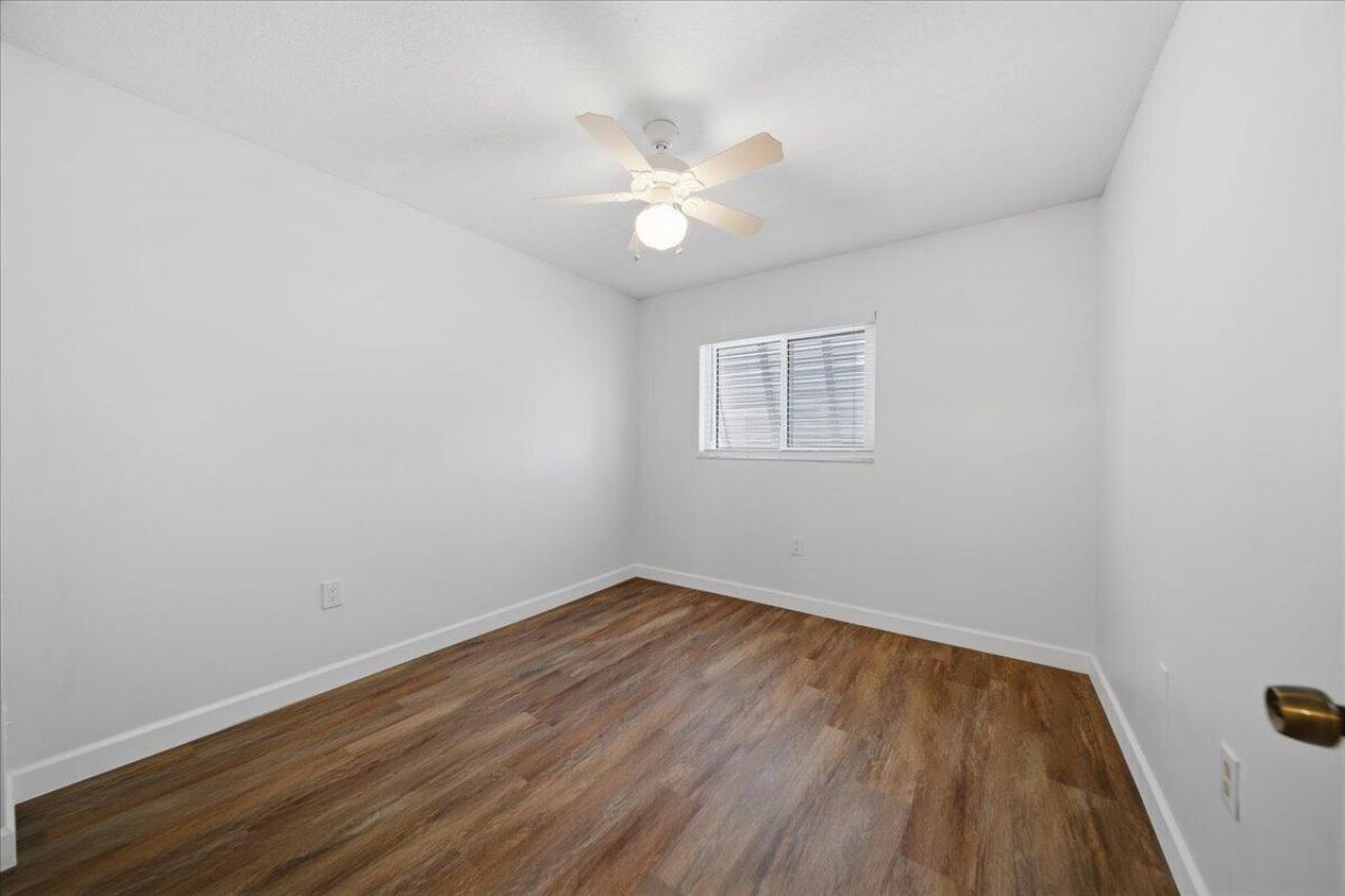 1383 NW 122nd Ter, Pembroke Pines, FL 33026 Photo