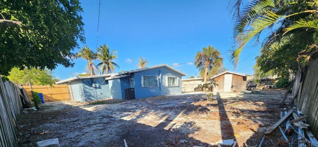 1810 NE 42nd St, Pompano Beach, FL 33064 Photo