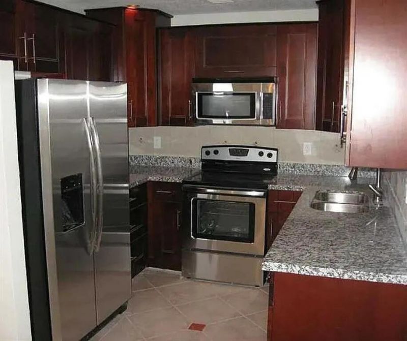 1810 NE 42nd St, Pompano Beach, FL 33064 Photo