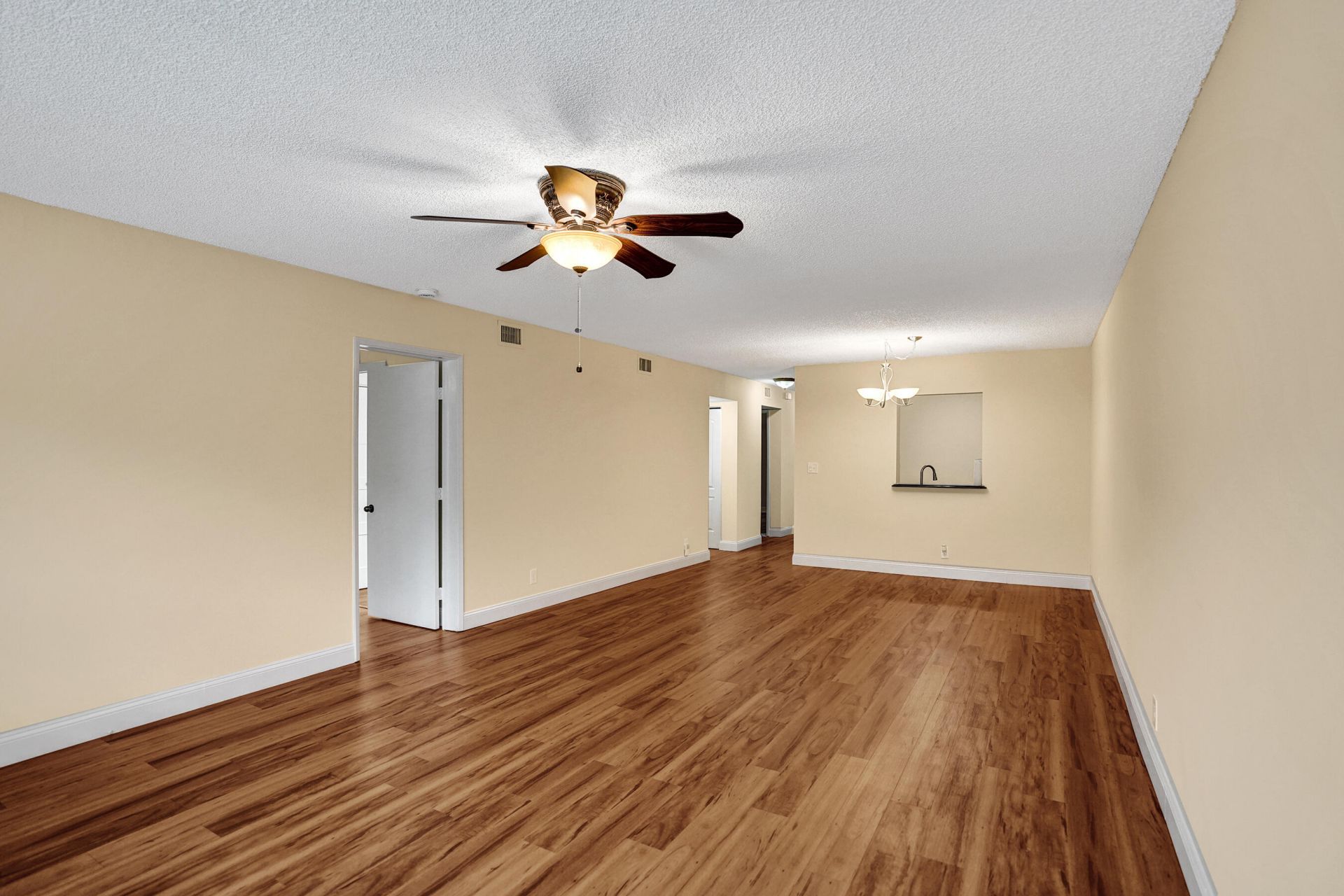 9005 Flynn Circle, Unit 1, Boca Raton, FL 33496 Photo