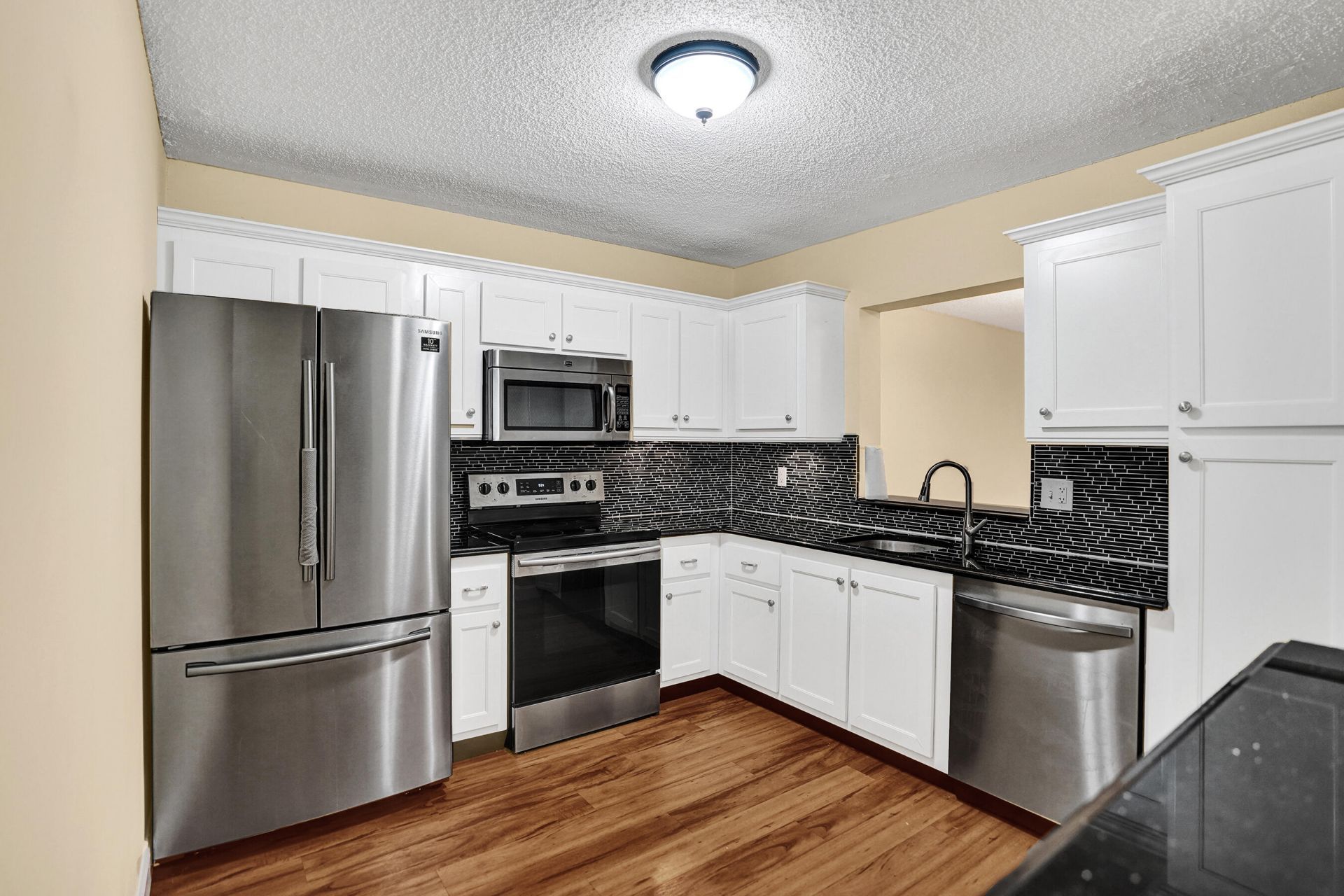 9005 Flynn Circle, Unit 1, Boca Raton, FL 33496 Photo