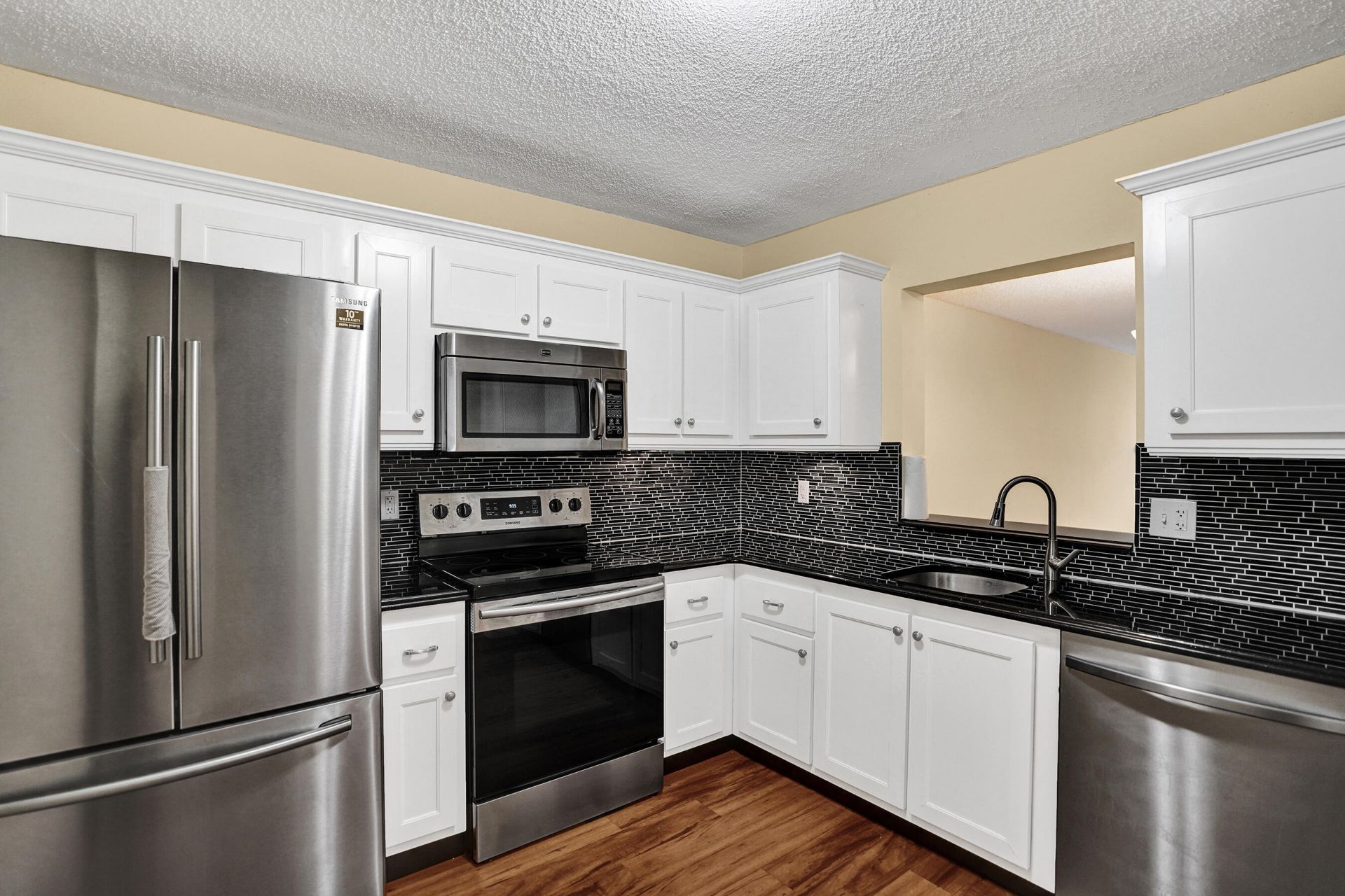 9005 Flynn Circle, Unit 1, Boca Raton, FL 33496 Photo