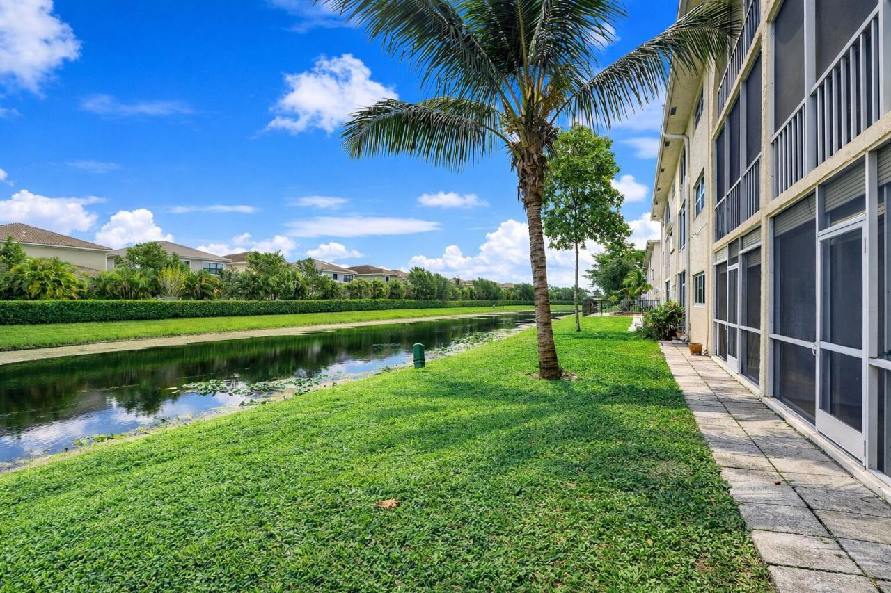 8821 NW 38th Drive, Unit 103, Coral Springs, FL 33065 Photo