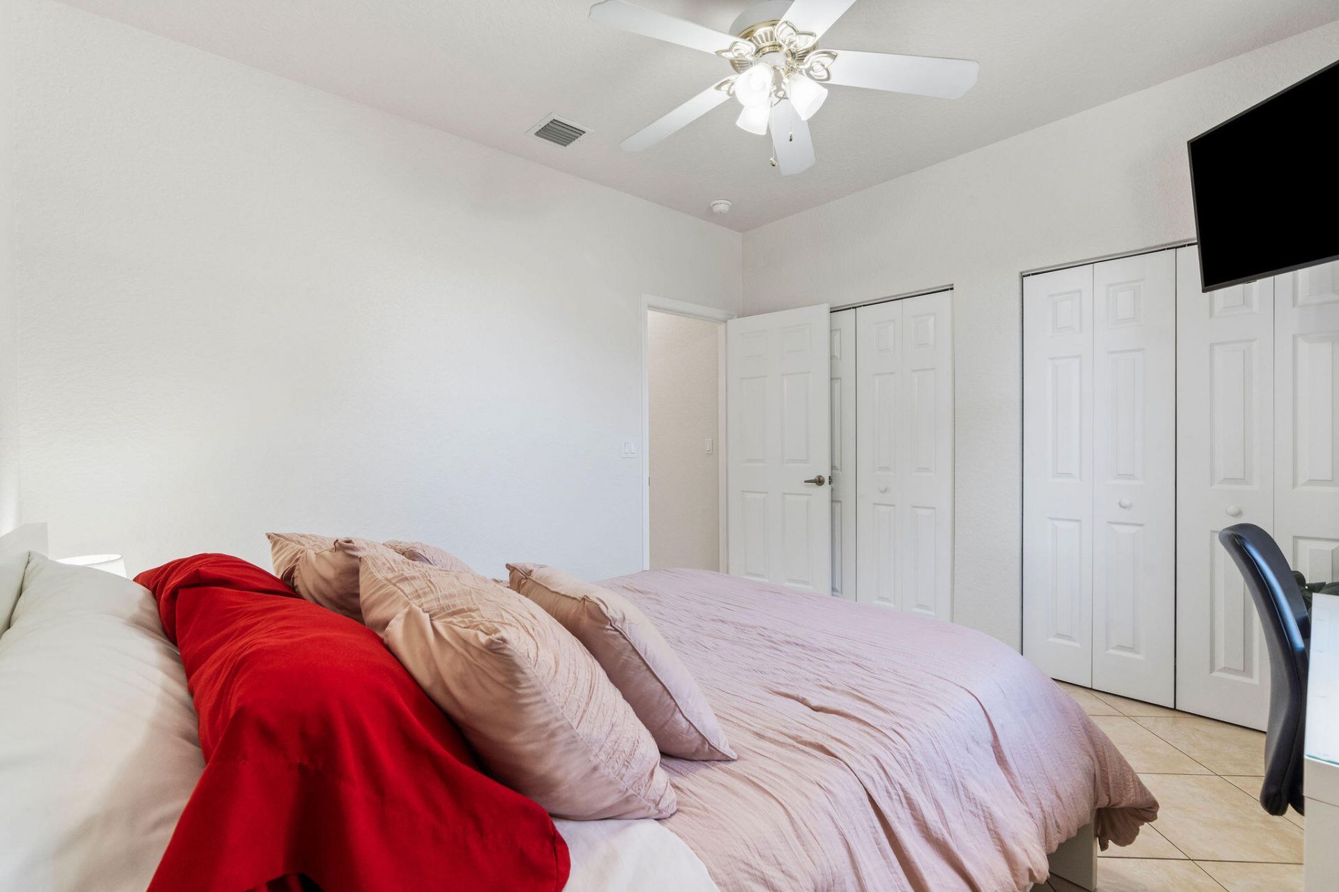 5230 SW 195th Terrace Ter, Southwest Ranches, FL 33332 Photo