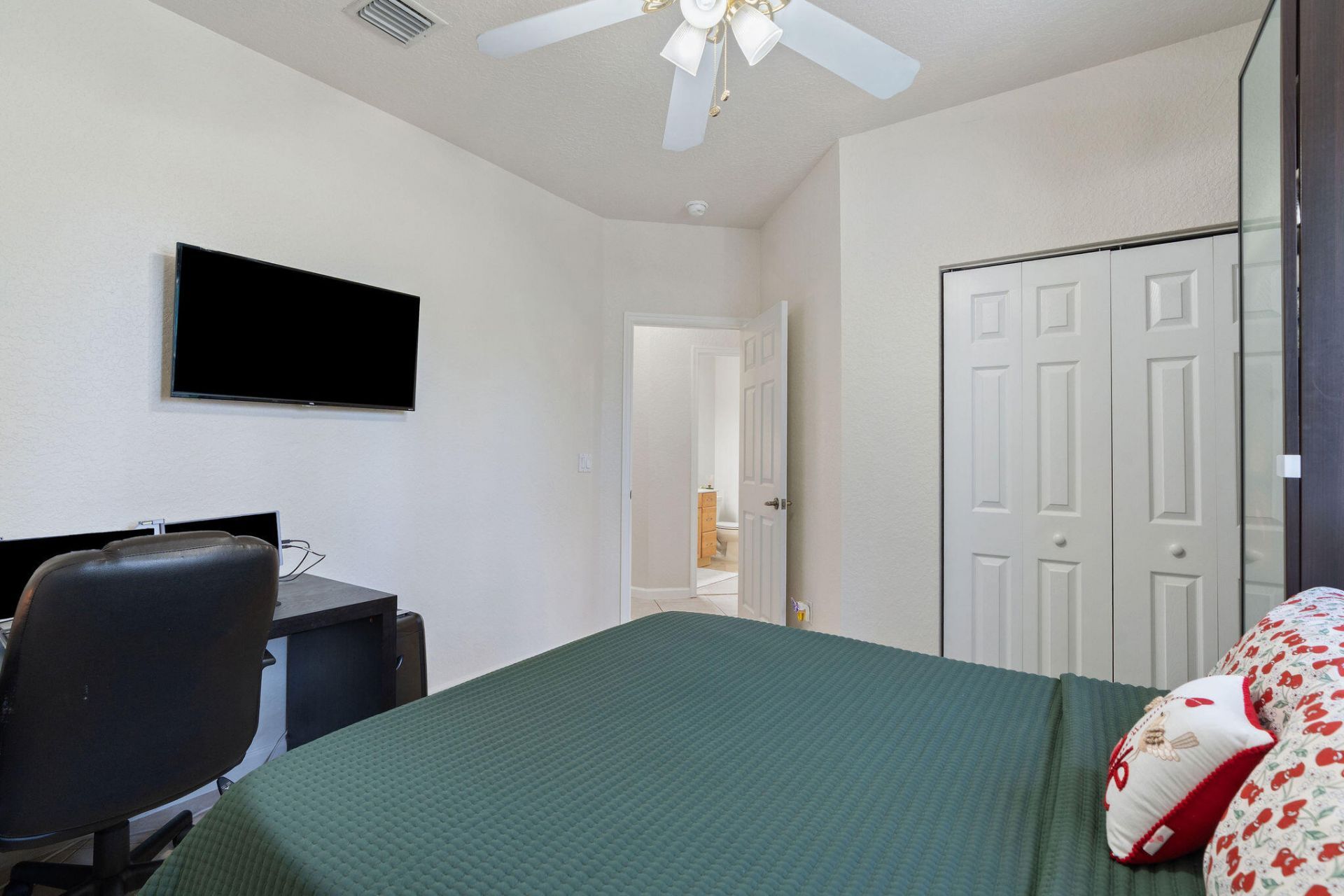 5230 SW 195th Terrace Terrace, Southwest Ranches, FL 33332 Photo