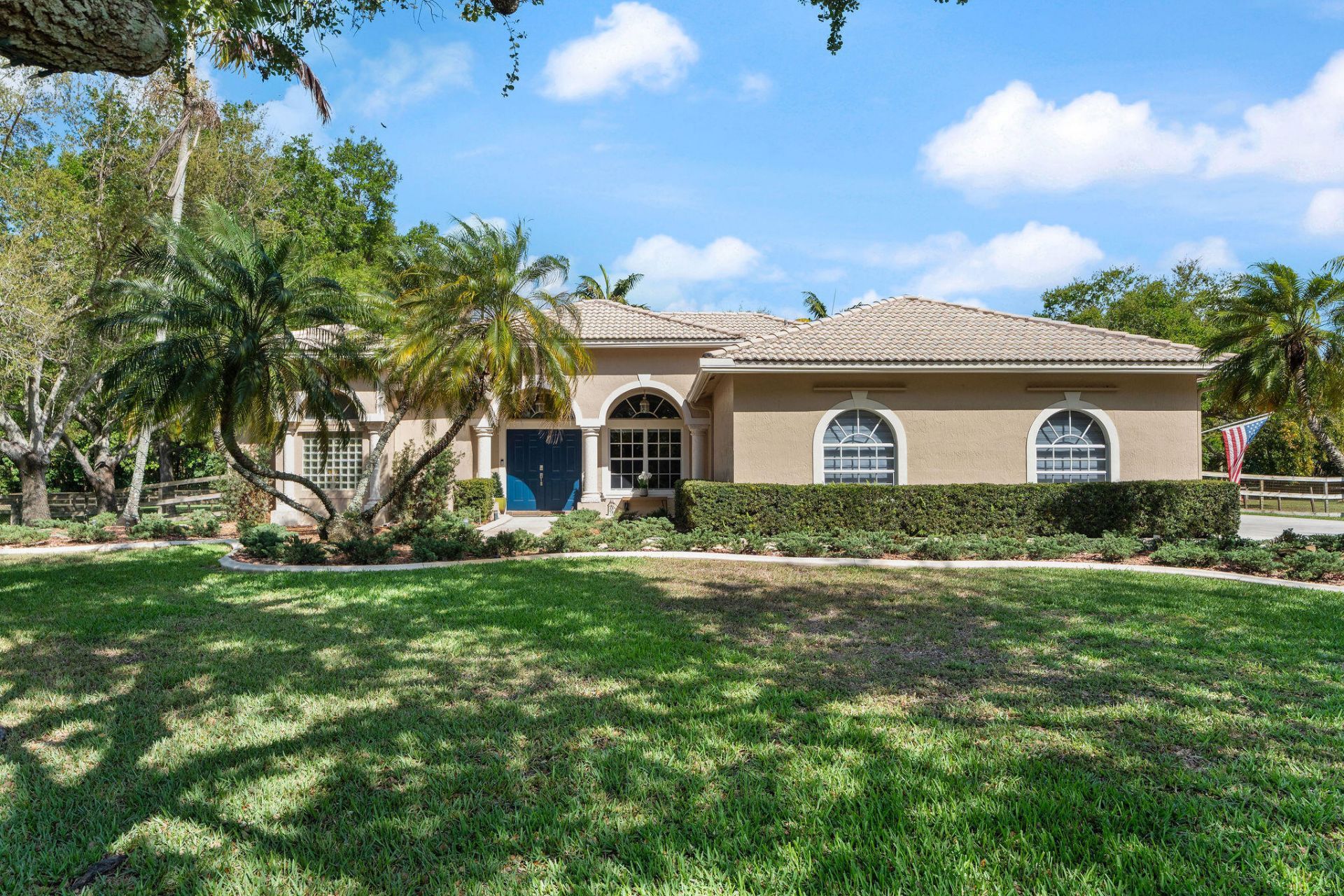 5230 SW 195th Terrace Ter, Southwest Ranches, FL 33332 Photo