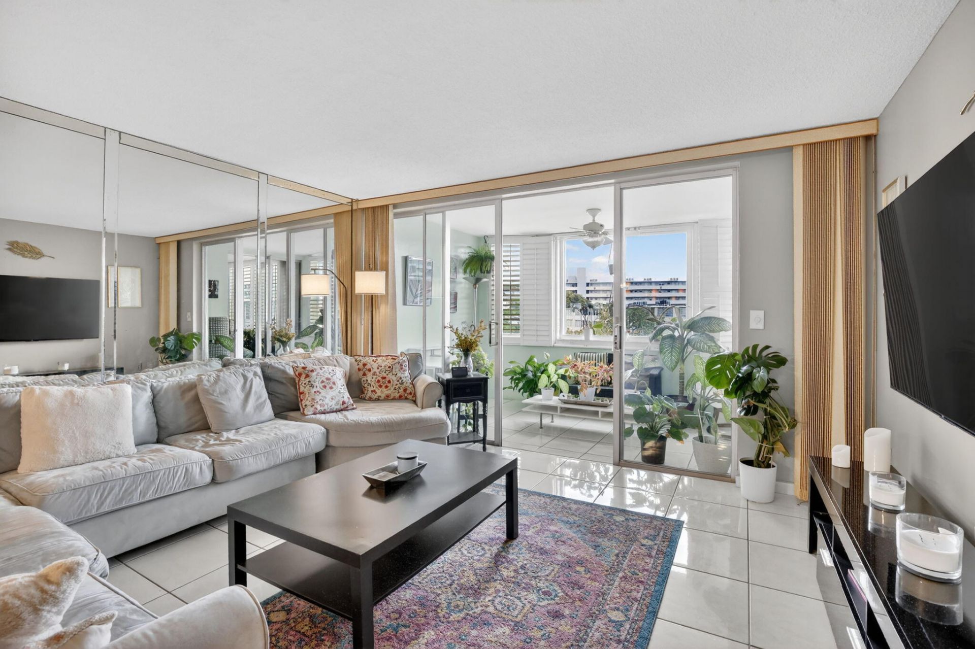 1690 NE 191st Street, Unit 408-1, Miami, FL 33179 Photo