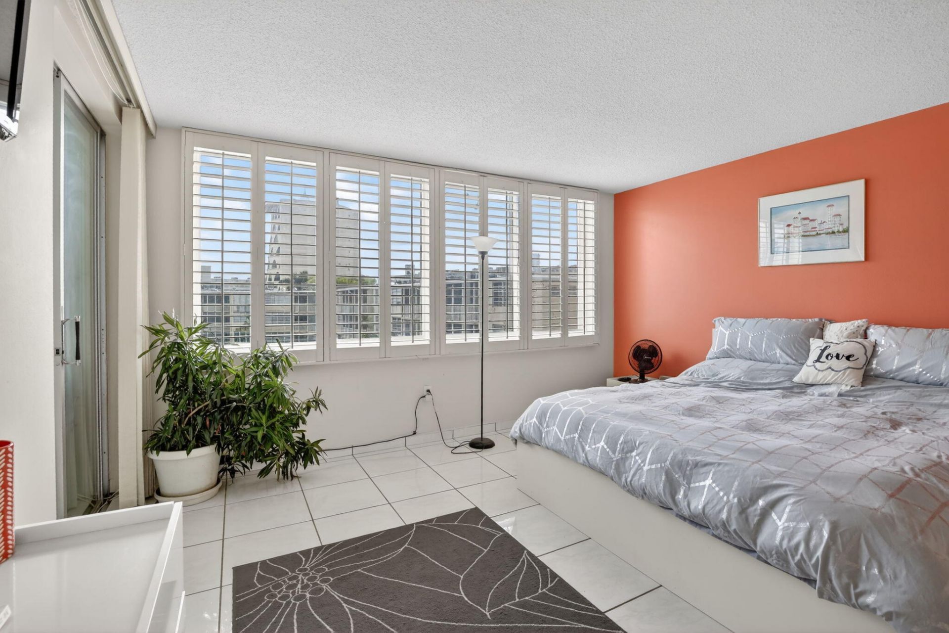 1690 NE 191st Street, Unit 408-1, Miami, FL 33179 Photo