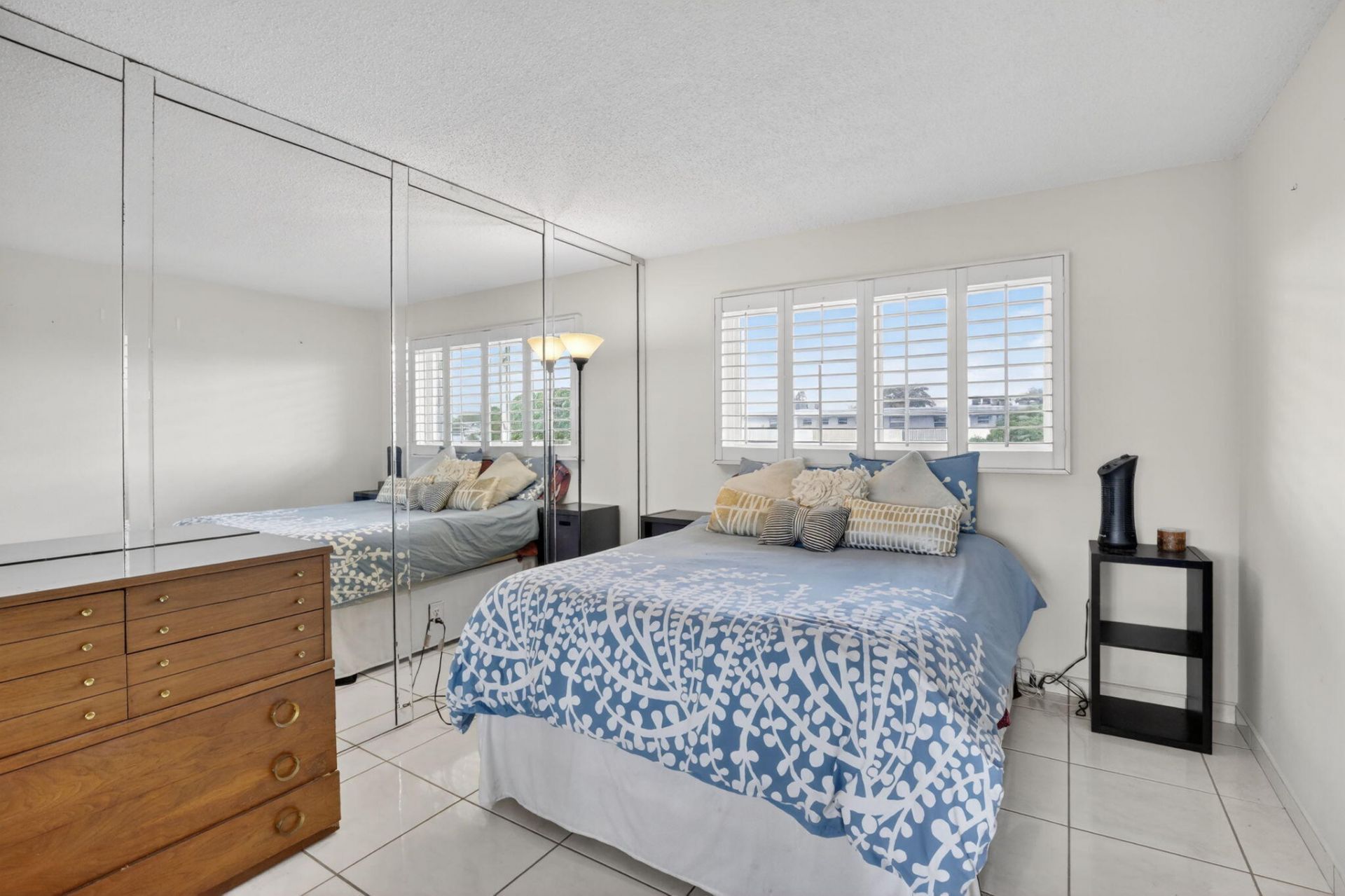 1690 NE 191st Street, Unit 408-1, Miami, FL 33179 Photo