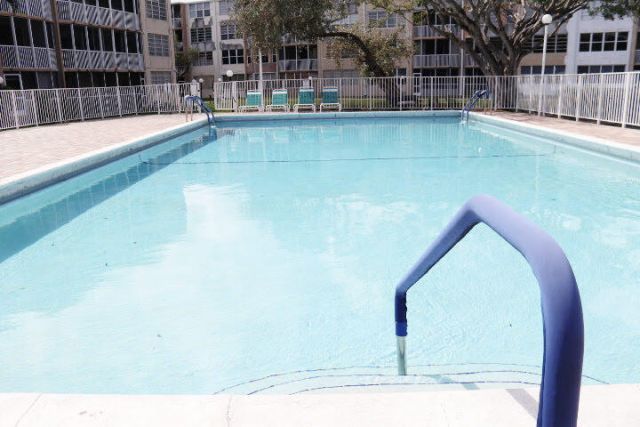 1690 NE 191st Street, Unit 408-1, Miami, FL 33179 Photo