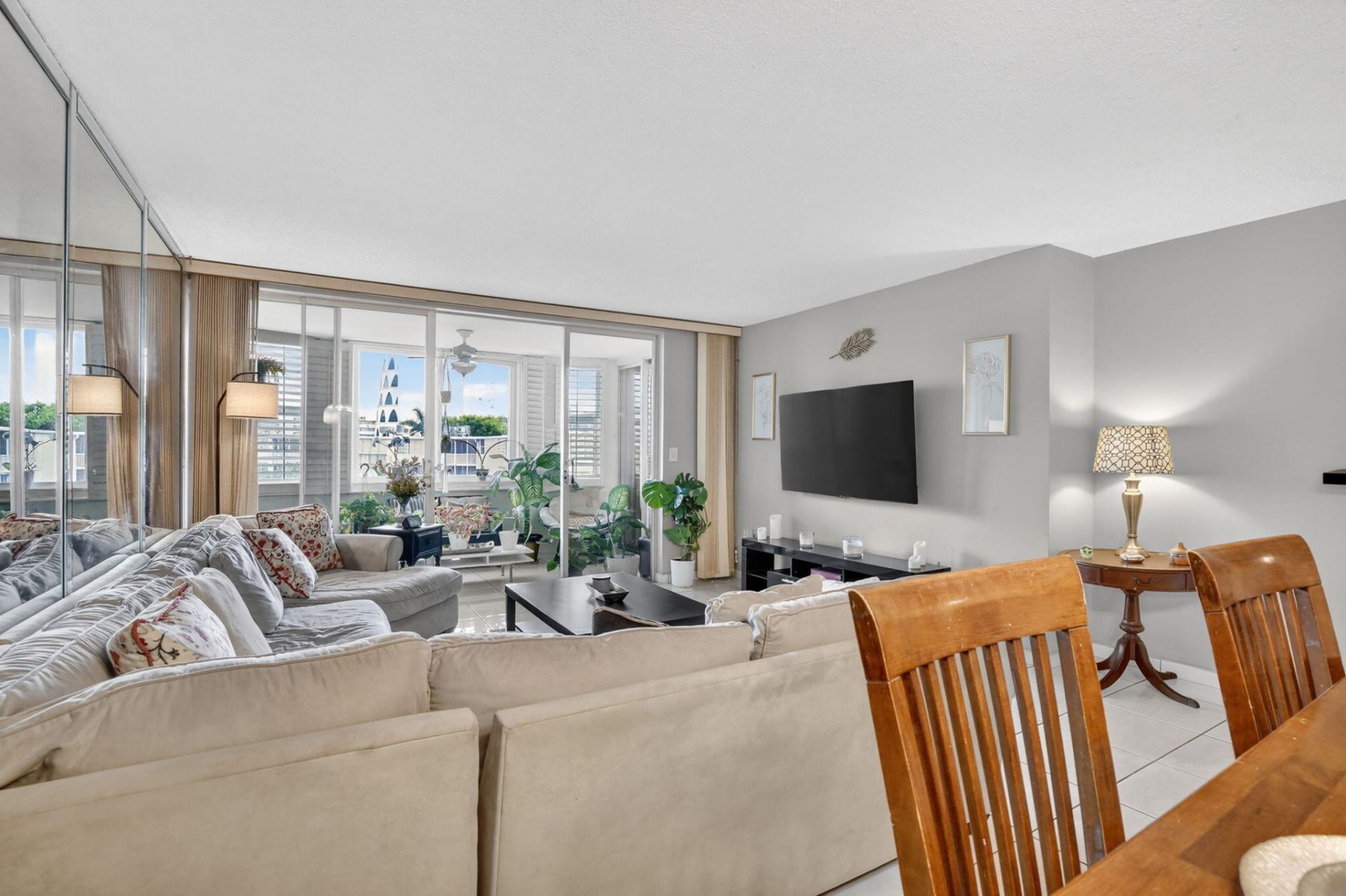 1690 NE 191st Street, Unit 408-1, Miami, FL 33179 Photo