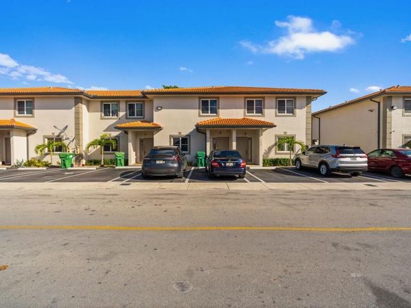 1783 NW 142nd Lane, Opa-Locka, FL 33054