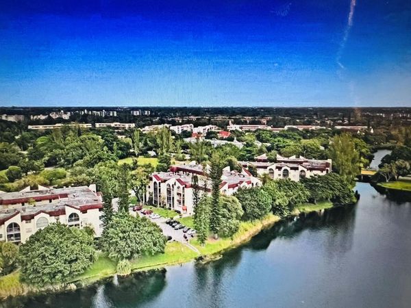 3330 Spanish Moss Ter, Unit 406, Lauderhill, FL 33319