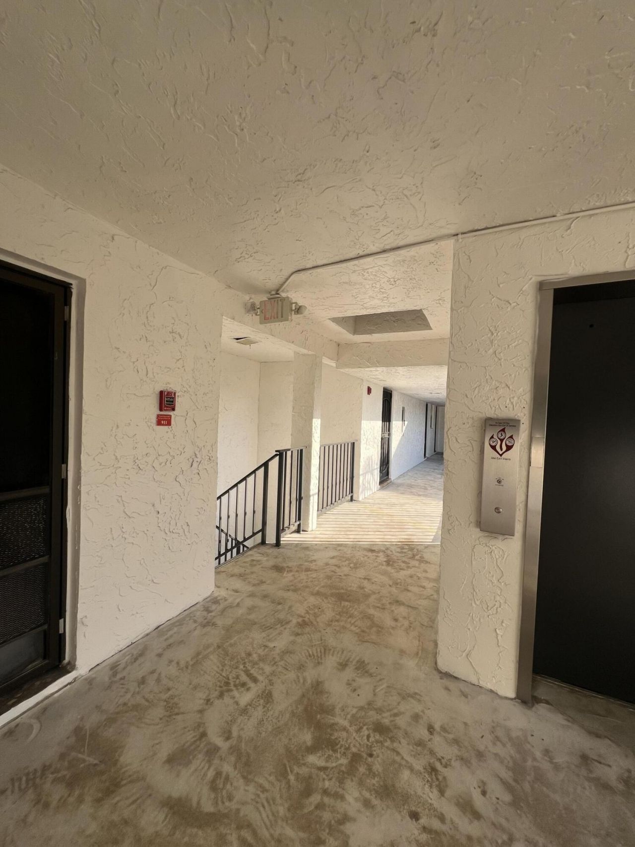 3330 Spanish Moss Terrace, Unit 406, Lauderhill, FL 33319 Photo