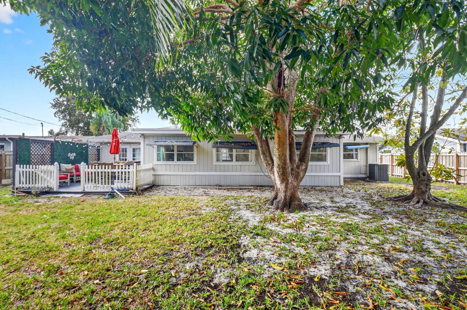 320 Riverdale Road, Palm Springs, FL 33461 Photo