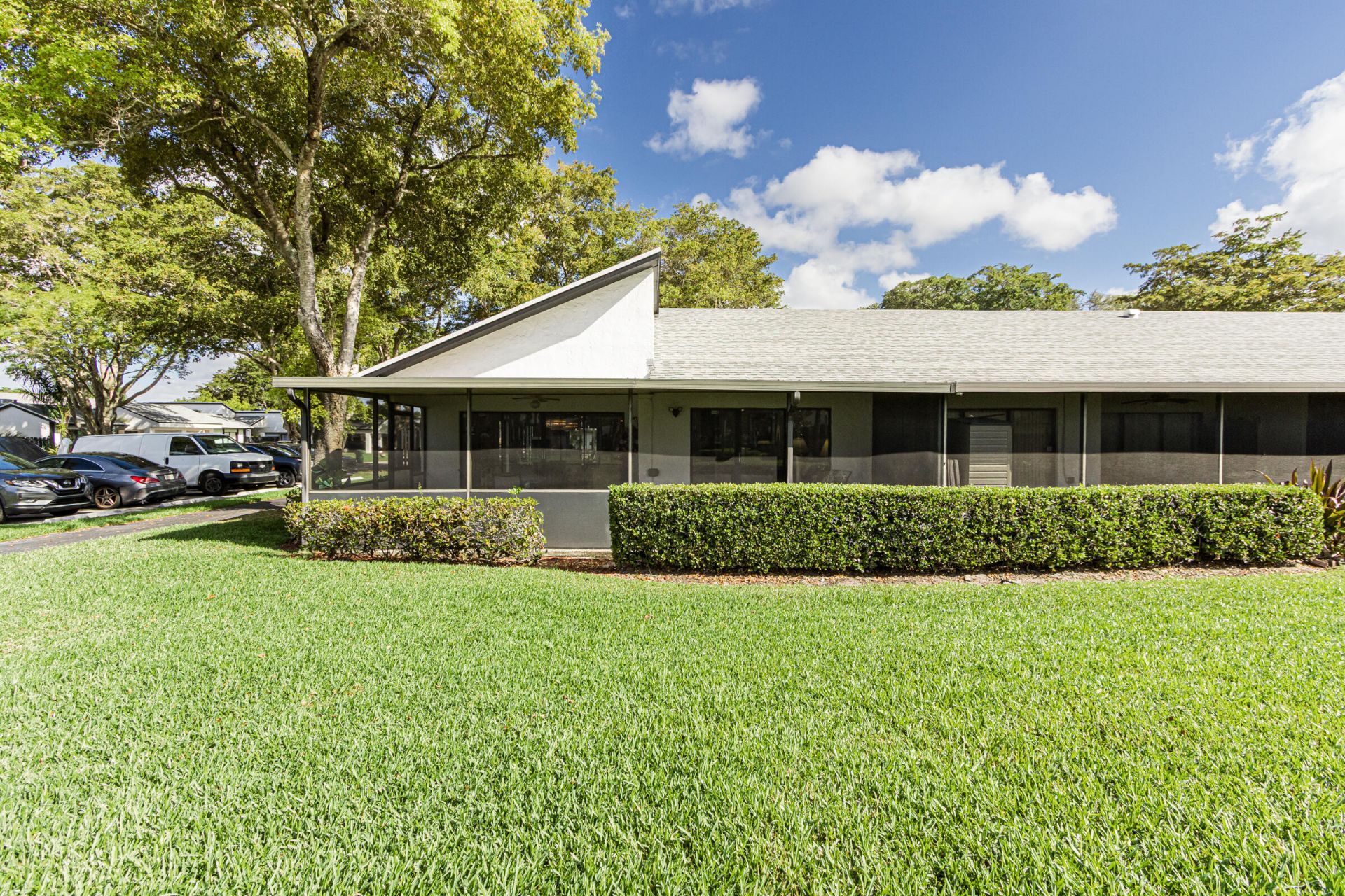 16036 Fairway Lane, Unit 27, Weston, FL 33326 Photo