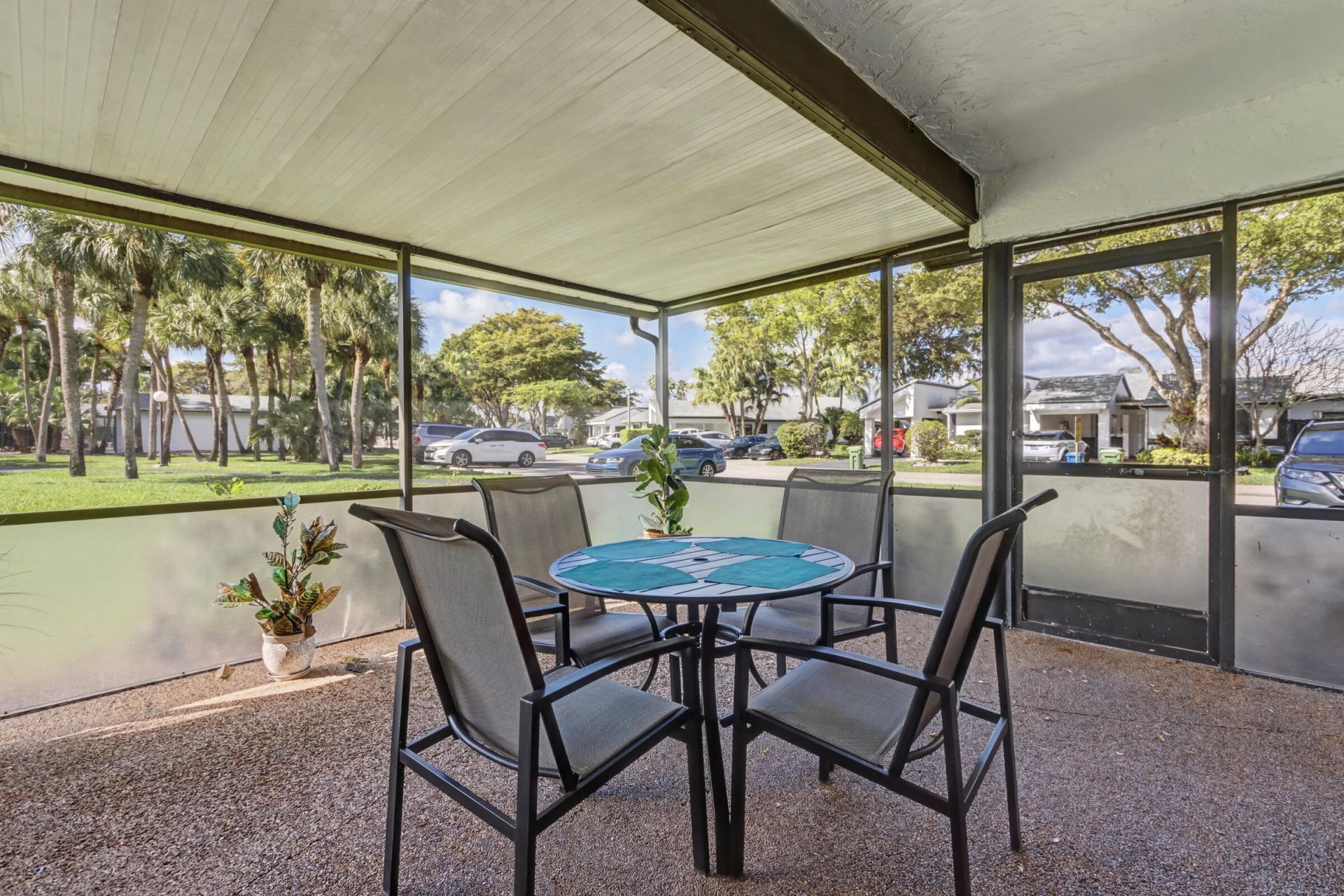 16036 Fairway Lane, Unit 27, Weston, FL 33326 Photo