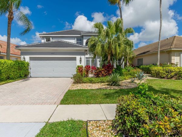 6005 Newport Village Way, Lake Worth, FL 33463