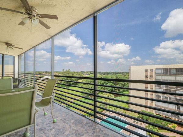 7100 Radice Ct, Unit 808, Lauderhill, FL 33319