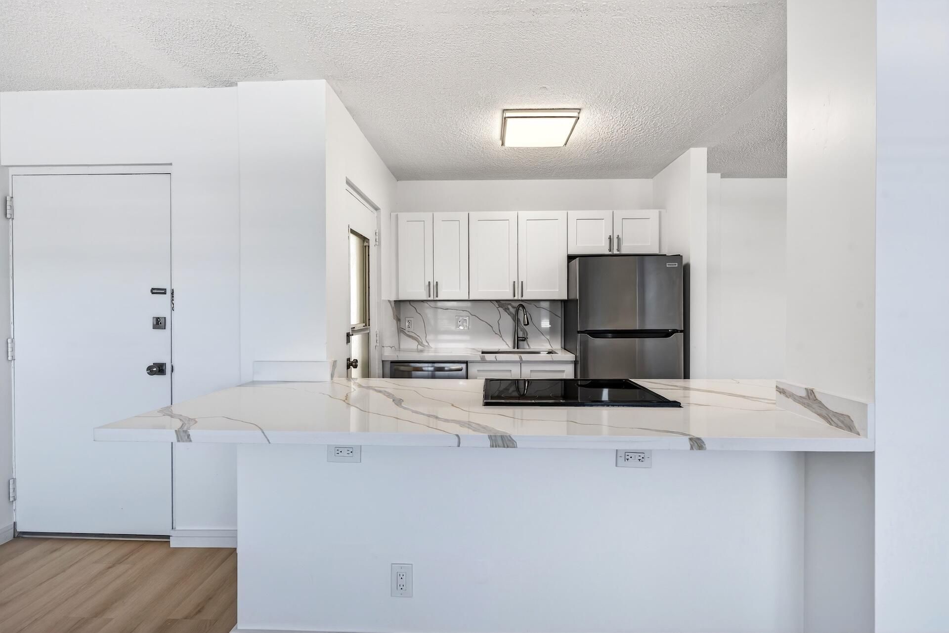 2555 NE 11th Street Street Ne, Unit 202, Fort Lauderdale, FL 33304 Photo