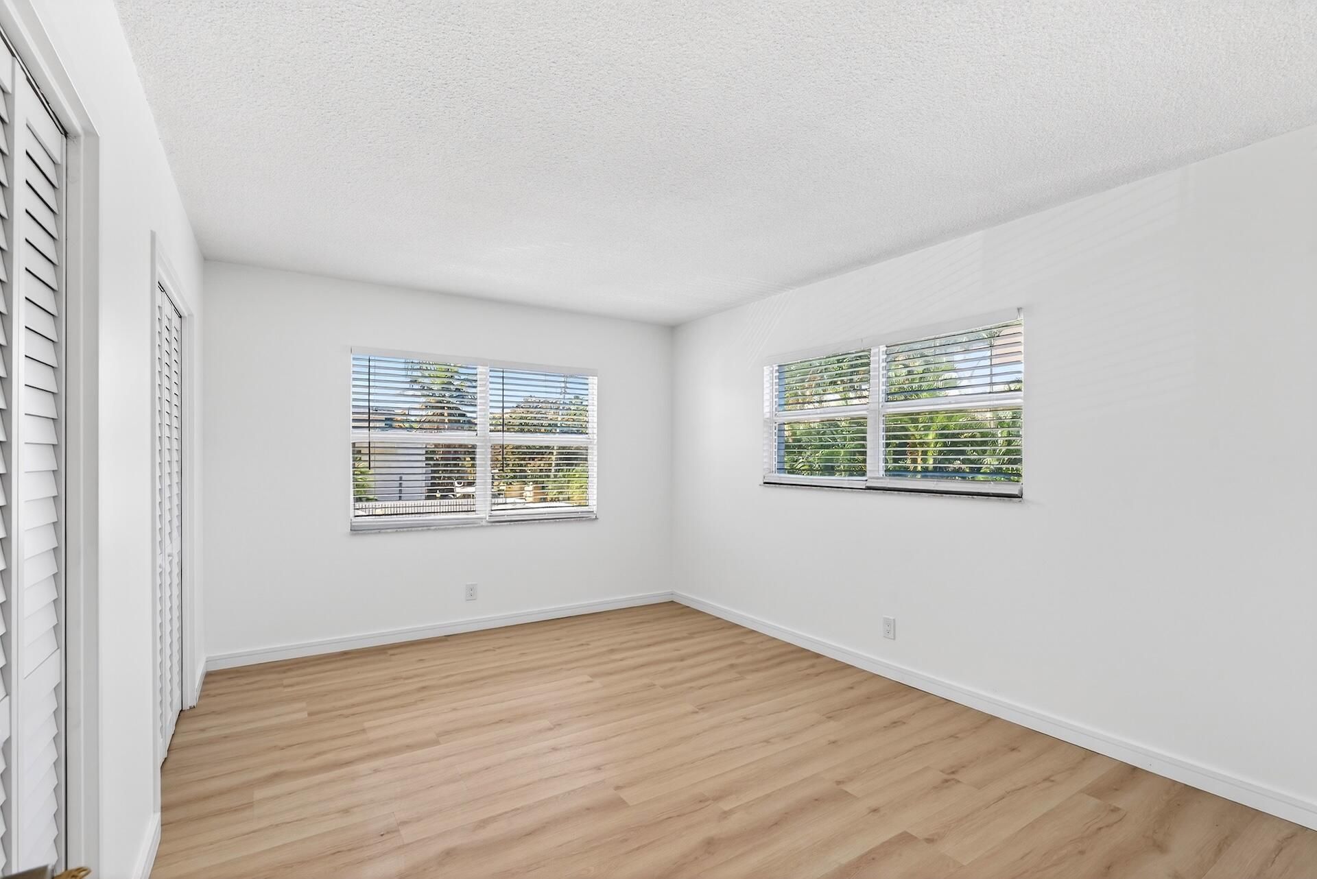 2555 NE 11th Street Street Ne, Unit 202, Fort Lauderdale, FL 33304 Photo