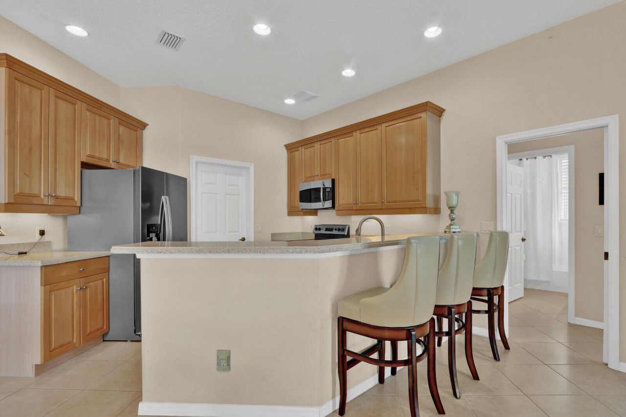 189 SW Snapdragon Circle, Port Saint Lucie, FL 34953 Photo