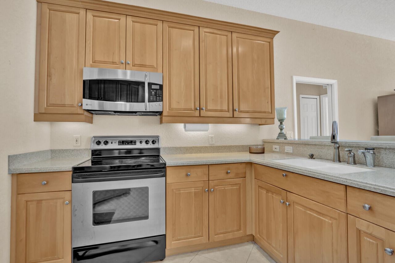 189 SW Snapdragon Circle, Port Saint Lucie, FL 34953 Photo