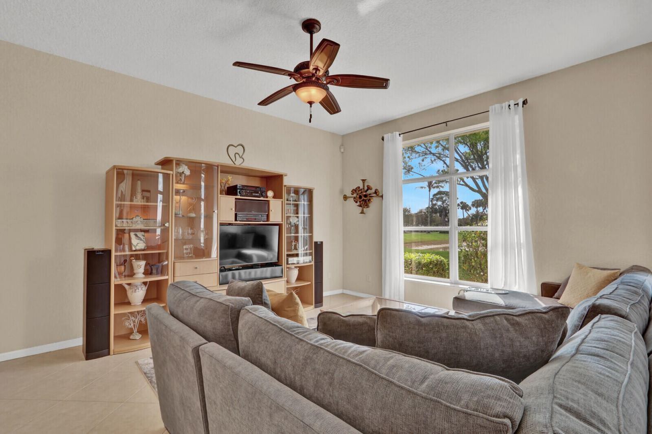 189 SW Snapdragon Circle, Port Saint Lucie, FL 34953 Photo