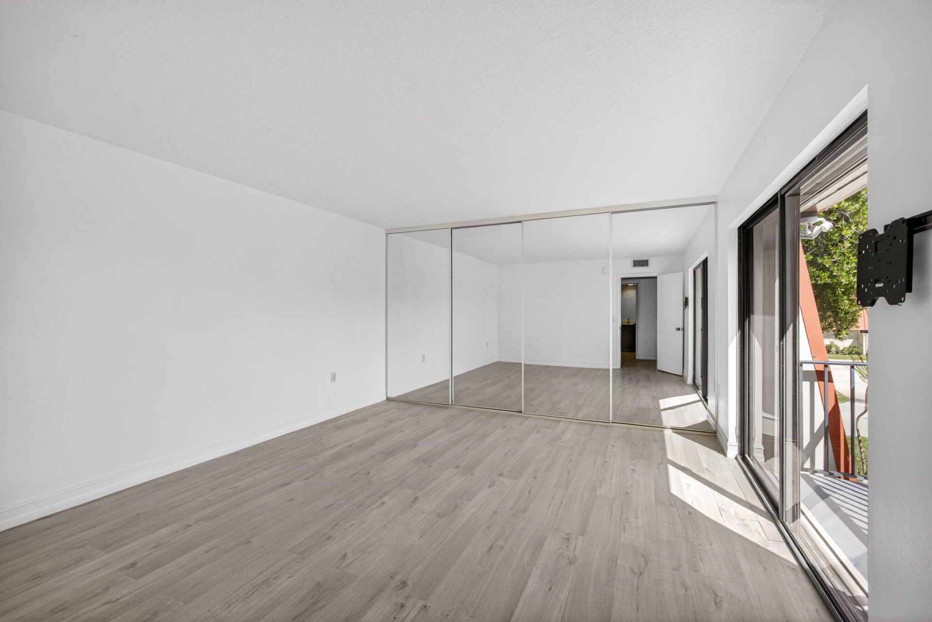 3332 N Meridian Way Way N, Unit B, Palm Beach Gardens, FL 33410 Photo