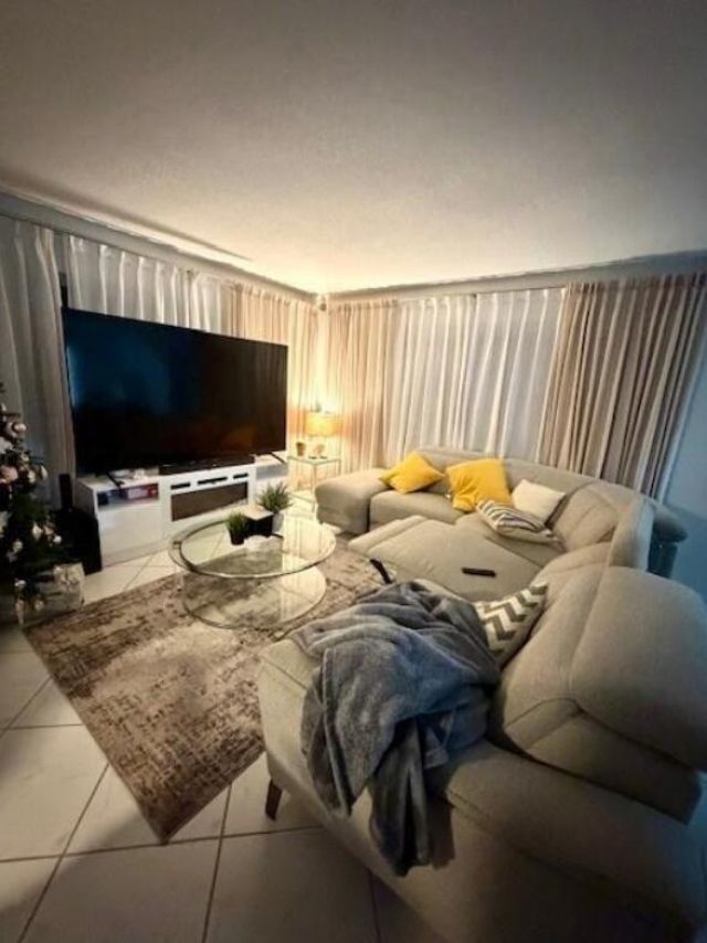 1169 Hillsboro Mile, Unit 119, Hillsboro Beach, FL 33062 Photo