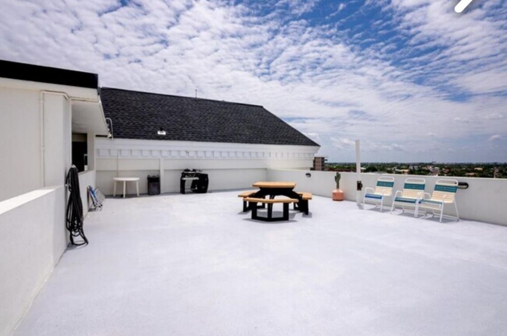 1169 Hillsboro Mile, Unit 119, Hillsboro Beach, FL 33062 Photo