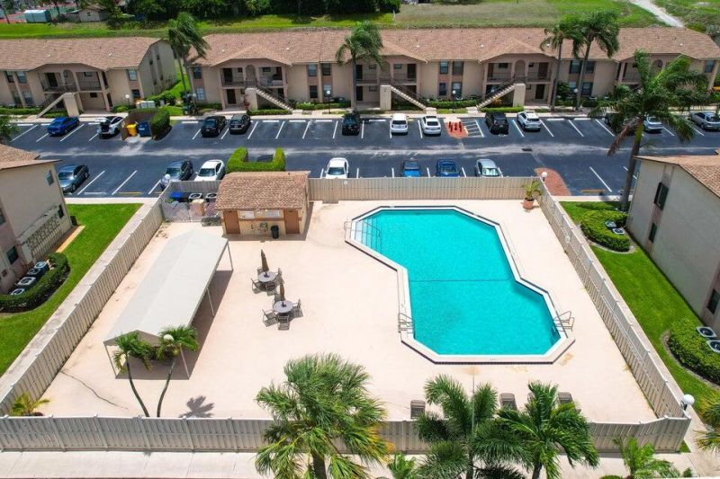 9480 Boca Cove Circle, Unit 415, Boca Raton, FL 33428 Photo